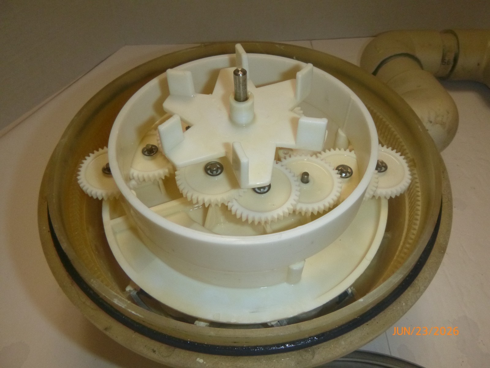 A&A Manufacturing 6 Port Valve, 2&Prime; Top Feed, 1 1/2&Prime; Ports – Free Shipping