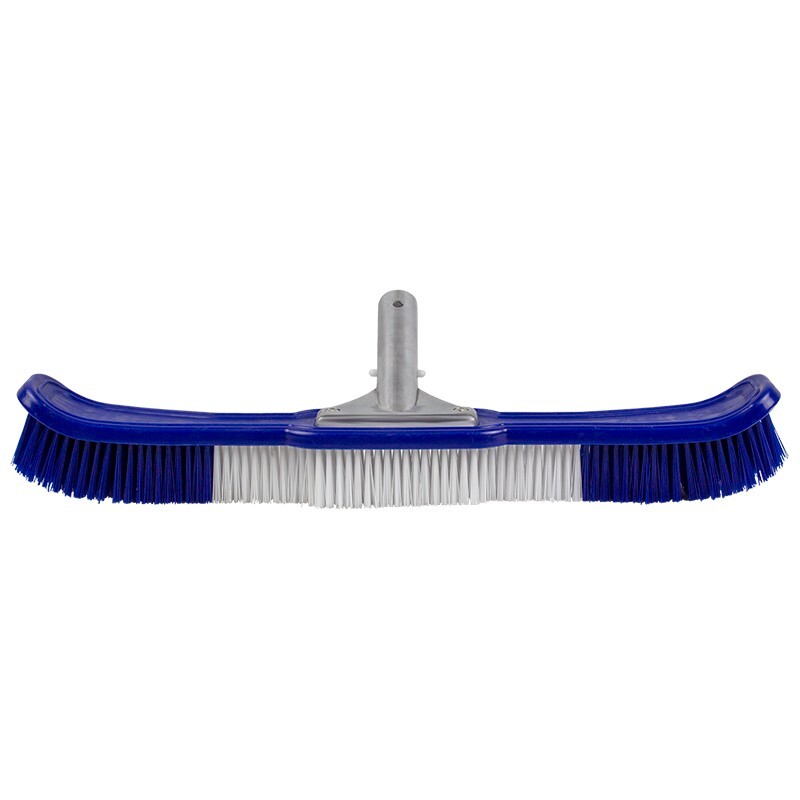 18&Prime; POLYPROPYLENE CLASSIC FLEXIBLE BODY POOL BRUSH (POOLMASTER – 20174)