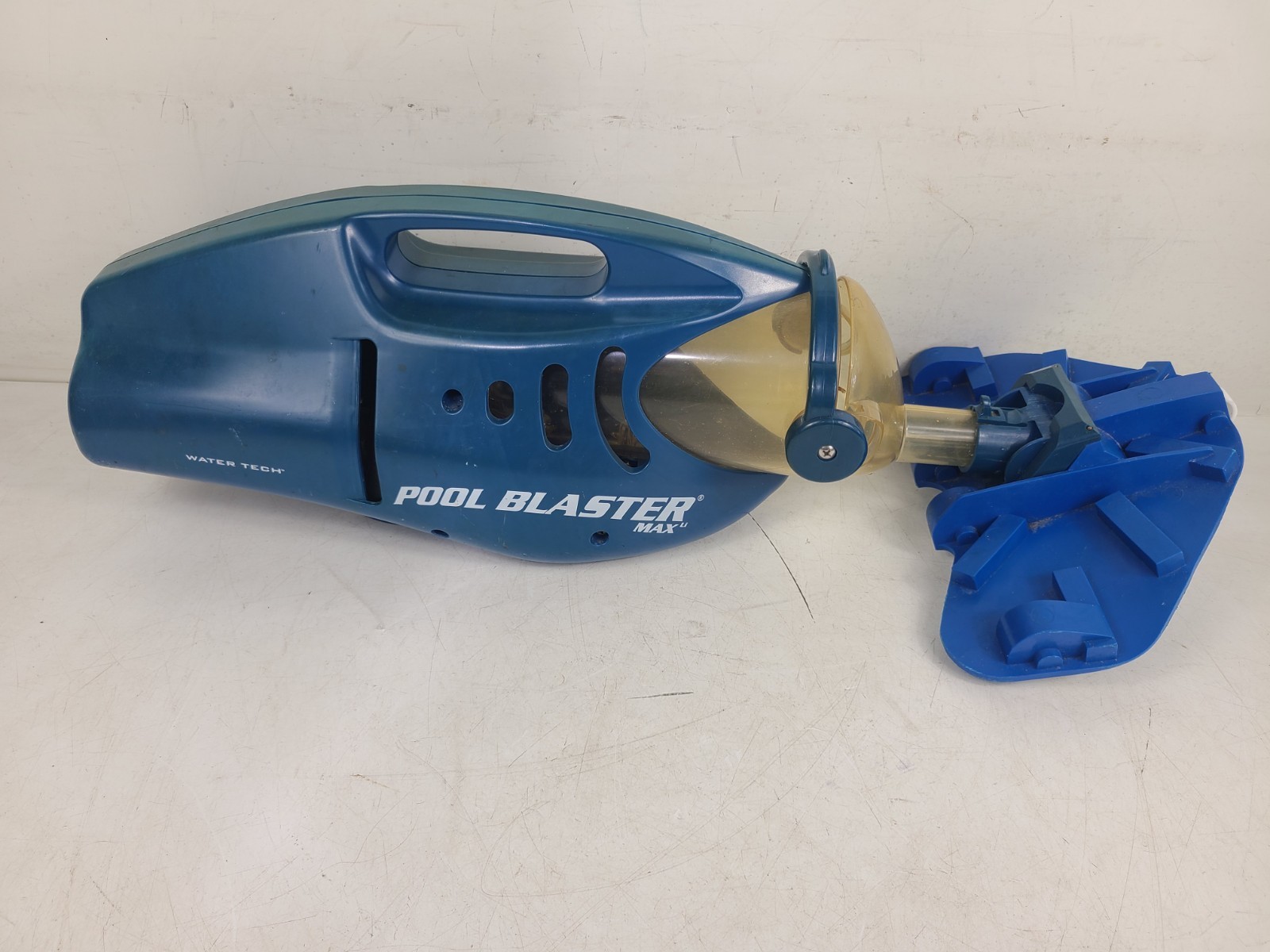Pool Blaster Max Li Cordless Pool Vacuum Inground & Above Ground Pools