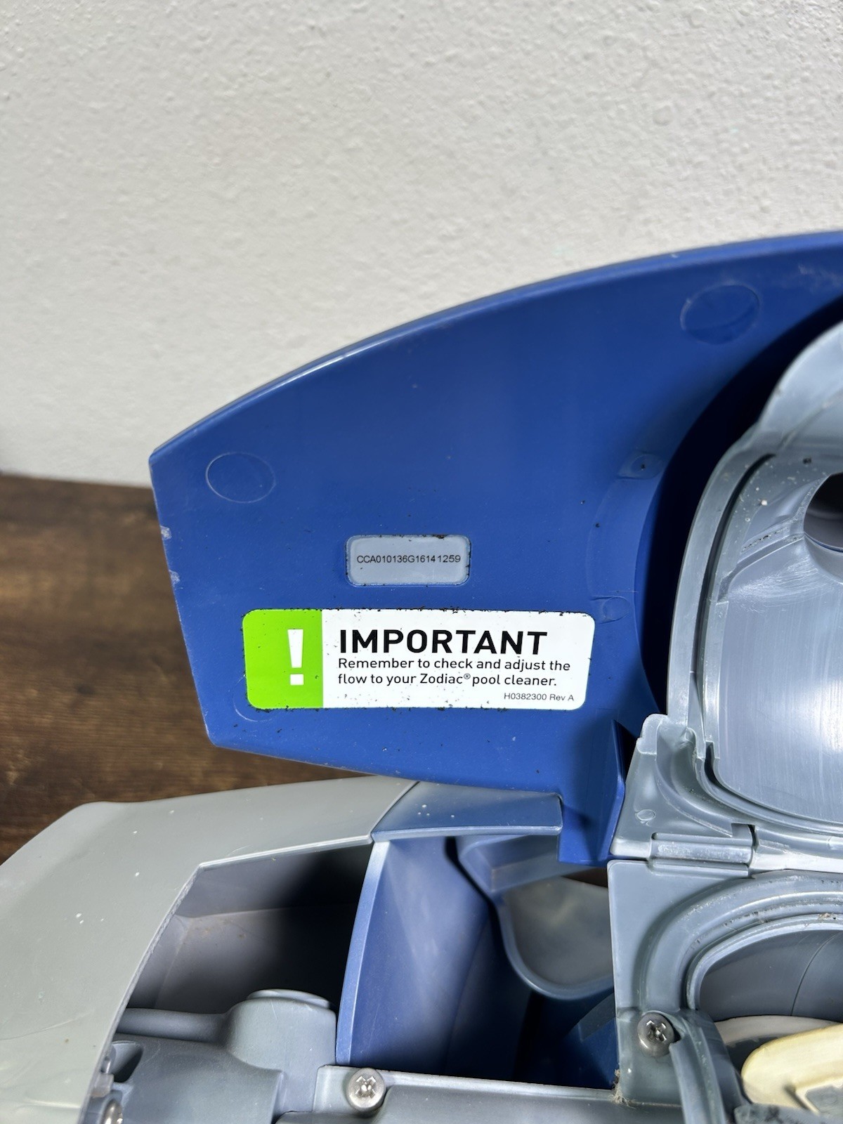 Mx8 Elite Zodiac Suction Pool Cleaner Pool Sweep (No Hoses ) UNTESTED
