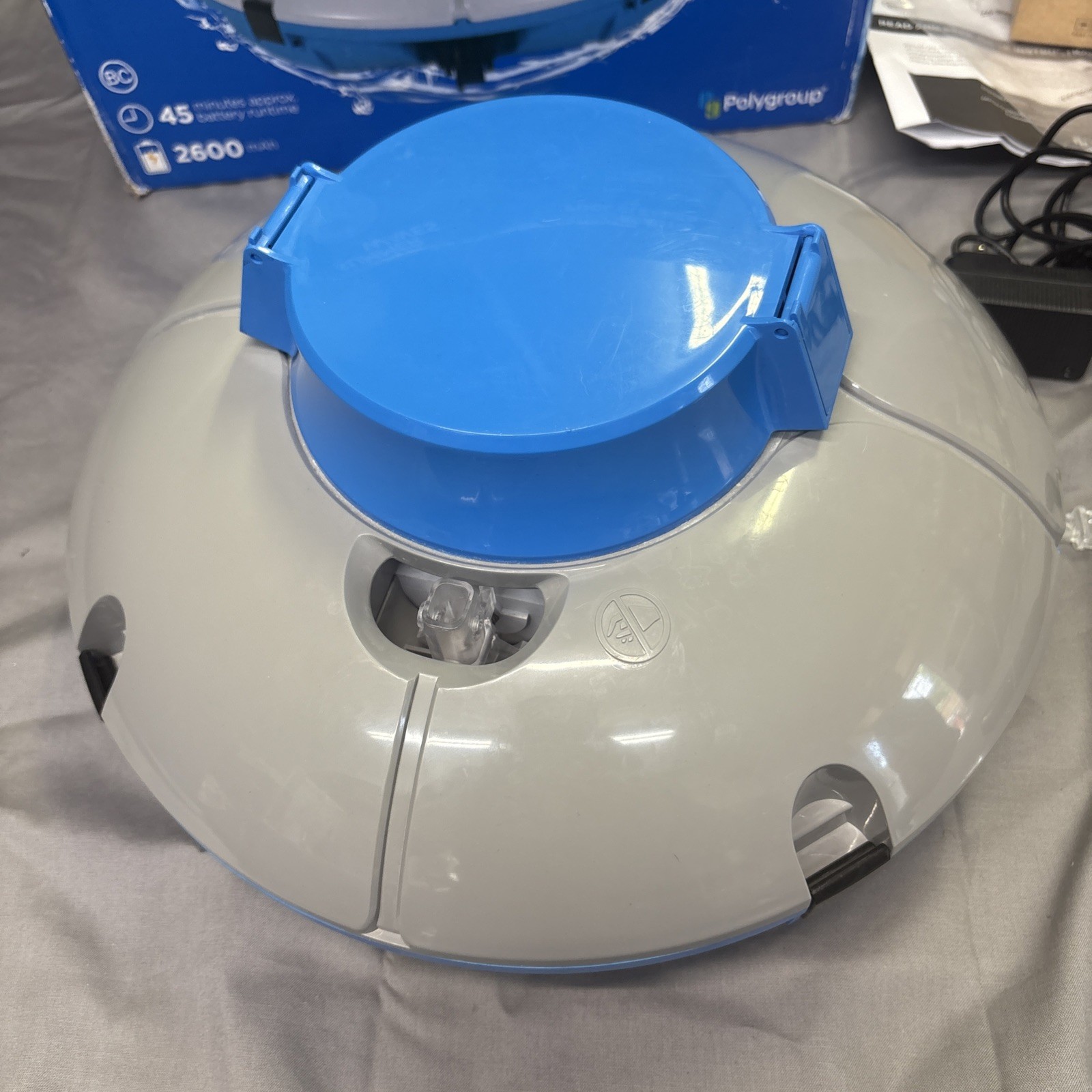 Summer Waves Robotic Cordless Rechargeable Swimming Pool Vacuum Cleaner