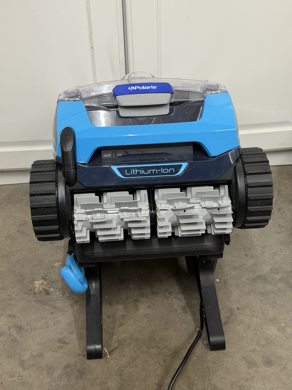 Polaris FREEDOM Cordless Robotic Pool Cleaner (FAULTY BATTERY)