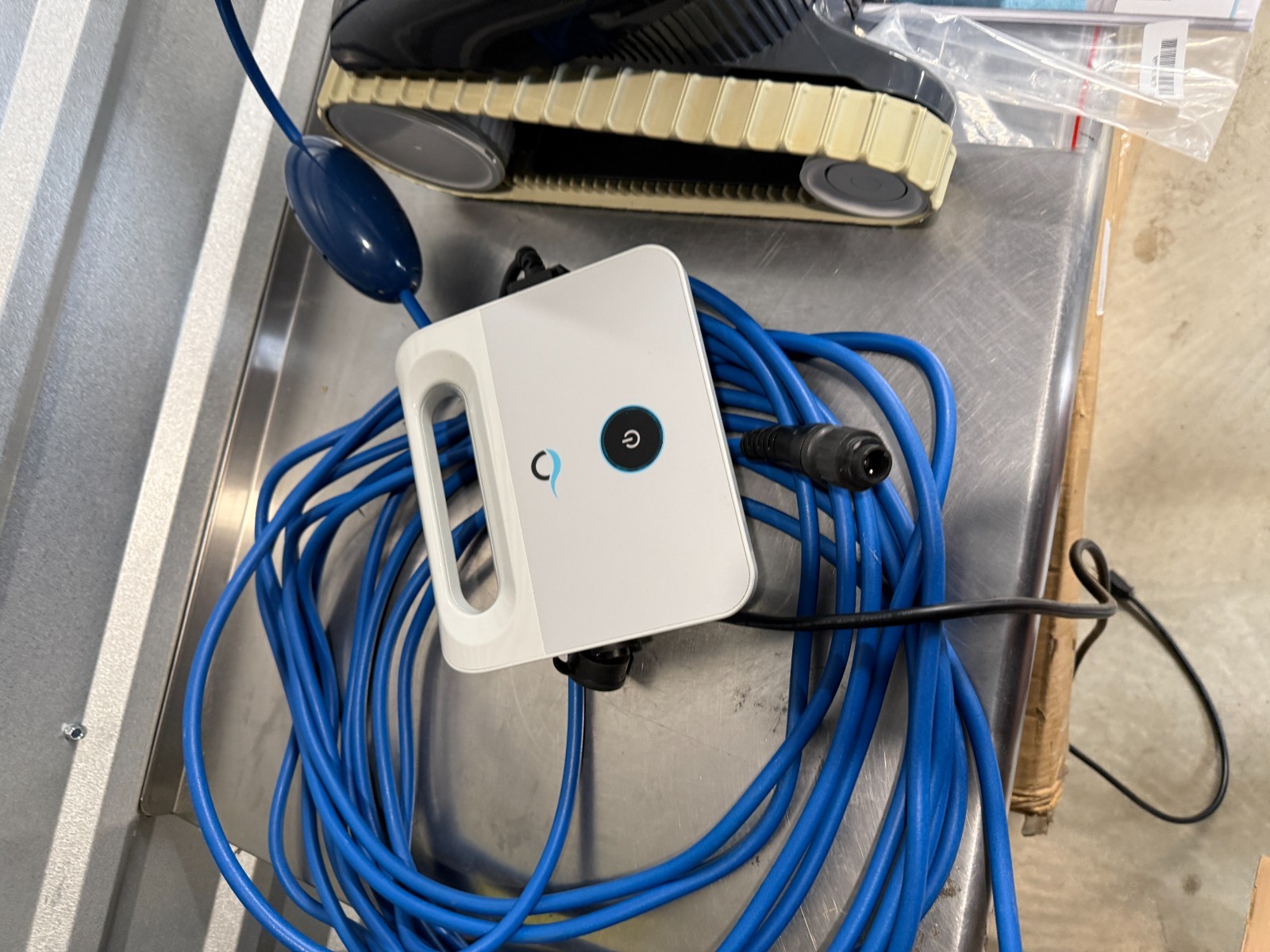 Maytronics Dolphin Explorer E20 Robotic Pool Cleaner w/ Caddy Power Supply Box