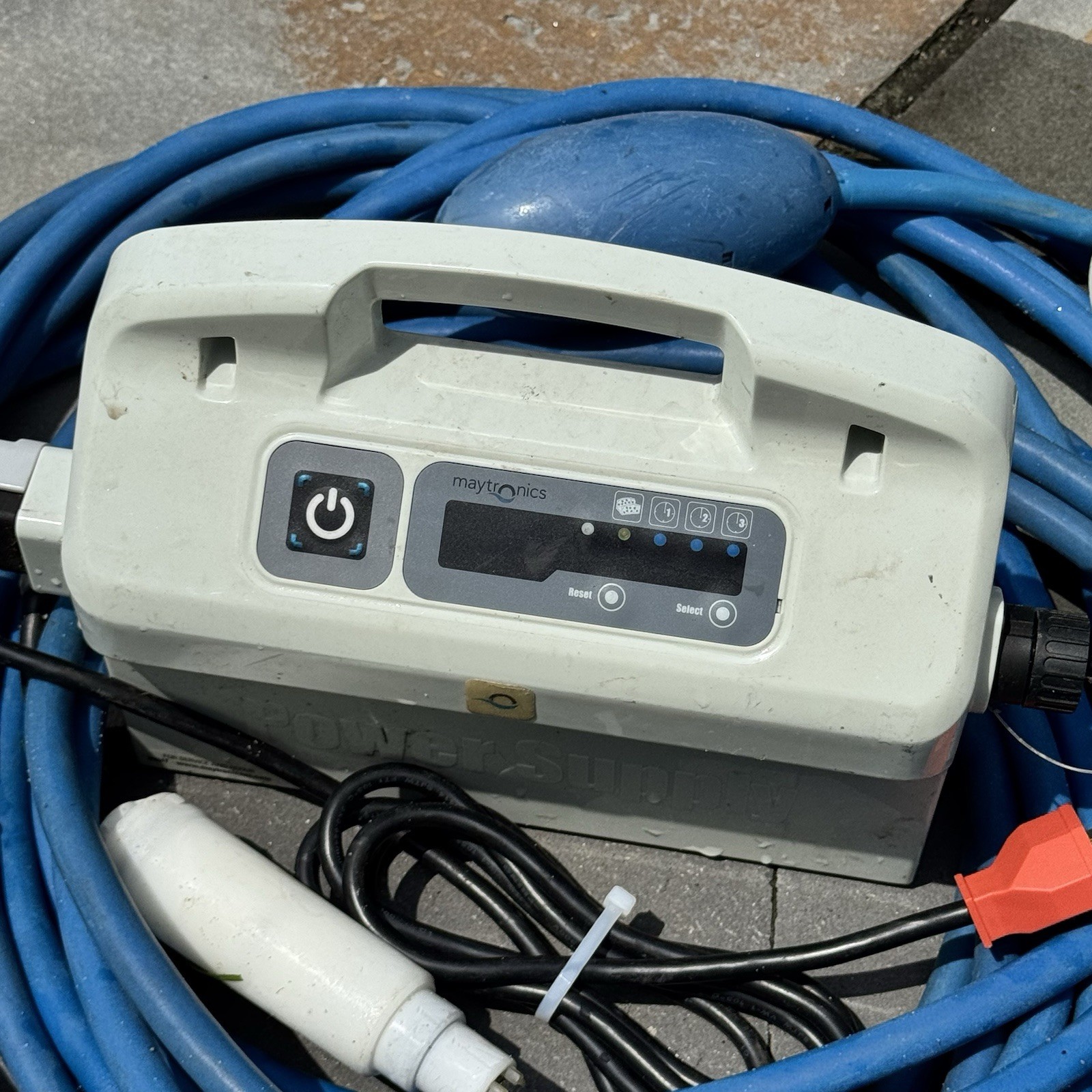 Maytronics Dolphin DX4 Pool Cleaner Robot Kit Hose Cable Extra Filters – Works*