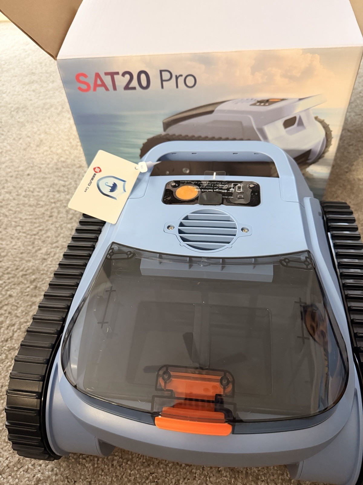 SAT20 Pro Cordless Robotic Pool Cleaner 3Hr 2.5L 3960 GPH Blue/Black