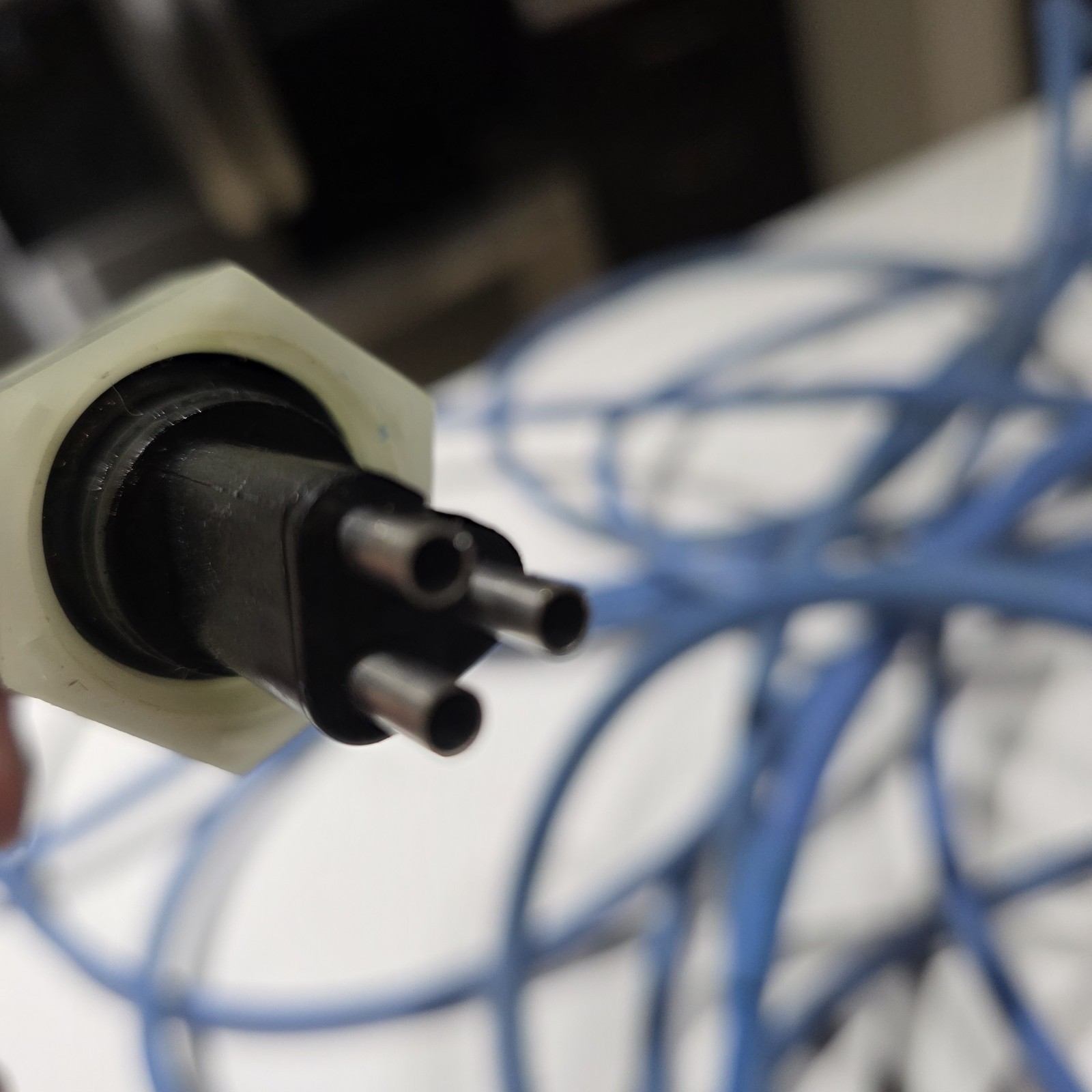 Pool Cleaner Cable with Swivel 3 Wire Dolphin Maytronics Supreme M4 M5
