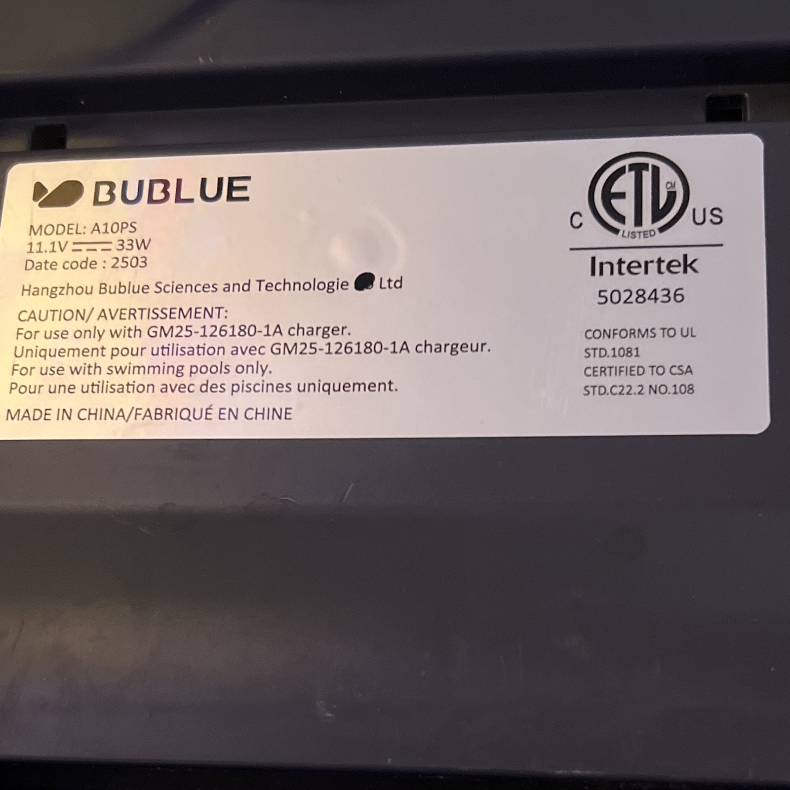Bublue A10PS Robotic Pool Cleaner 11.1V 33W ETL Listed Pool Floor White/Black