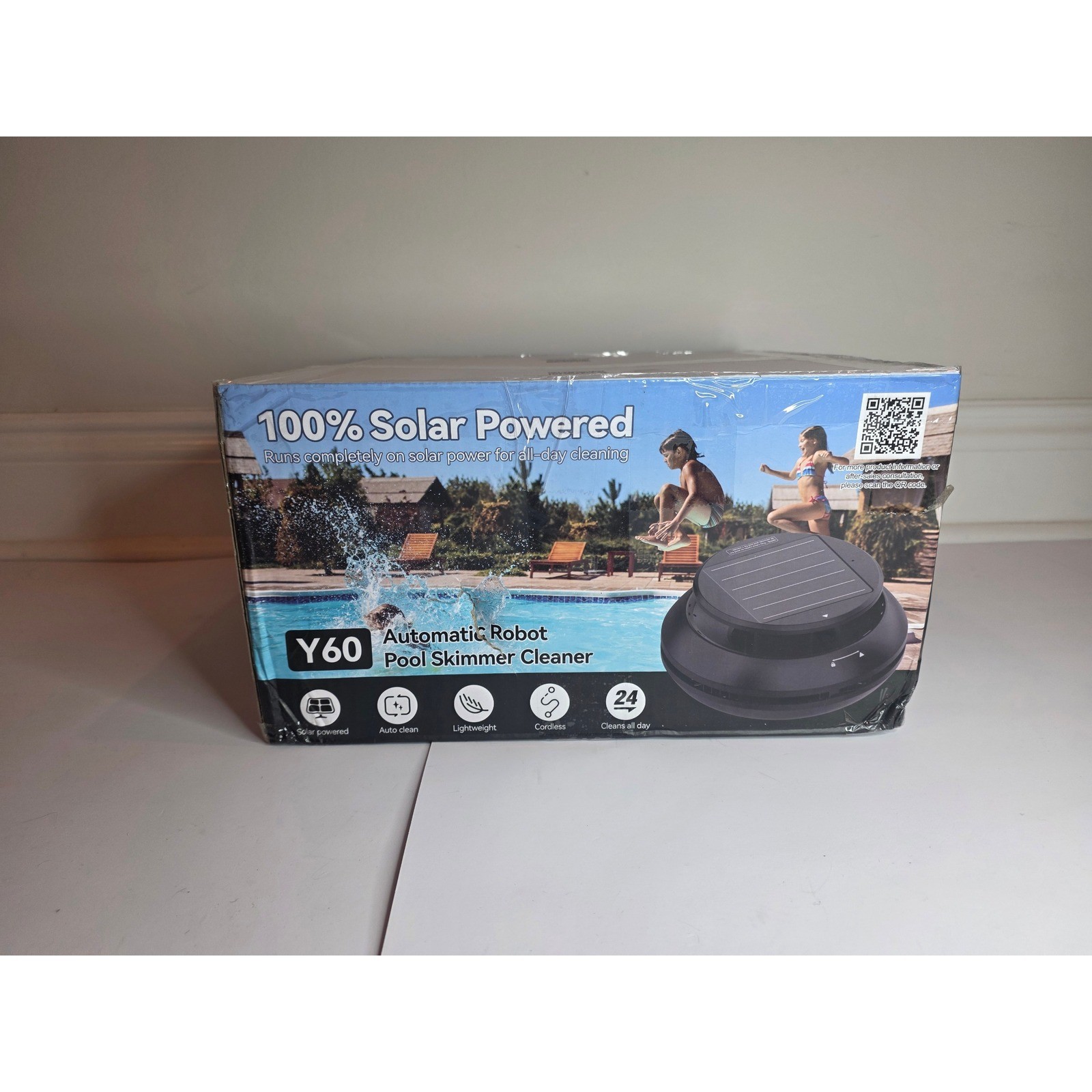 Y60 Solar Powered Automatic Robot Pool Skimmer Cleaner Cordless IPX8 Waterproof