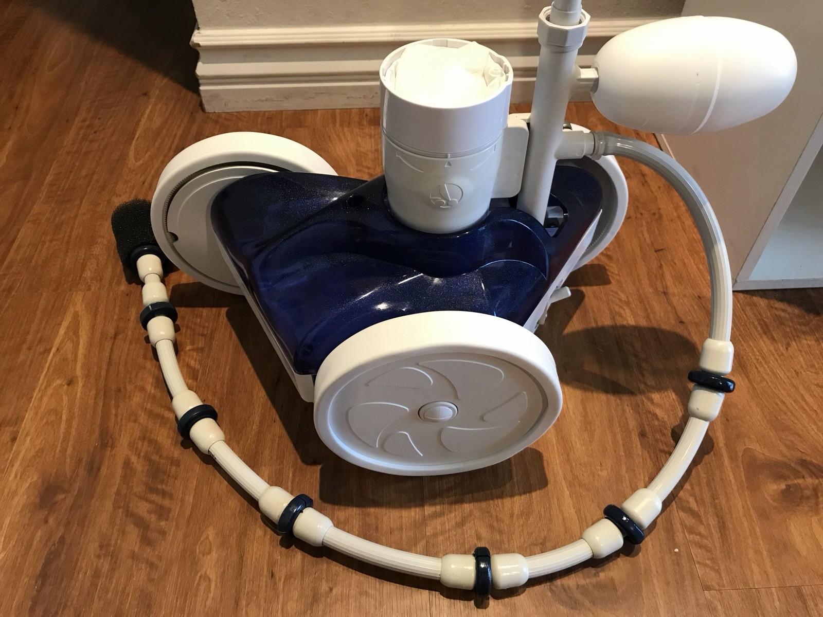 Polaris 280 Pressure Side Automatic Pool Sweep Pool Cleaner (F5) Great Condition