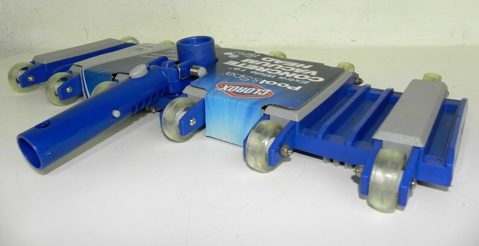 NEW Clorox Pool & Spa 96201CLX Concrete Vacuum Head 19 in W 96200CLX