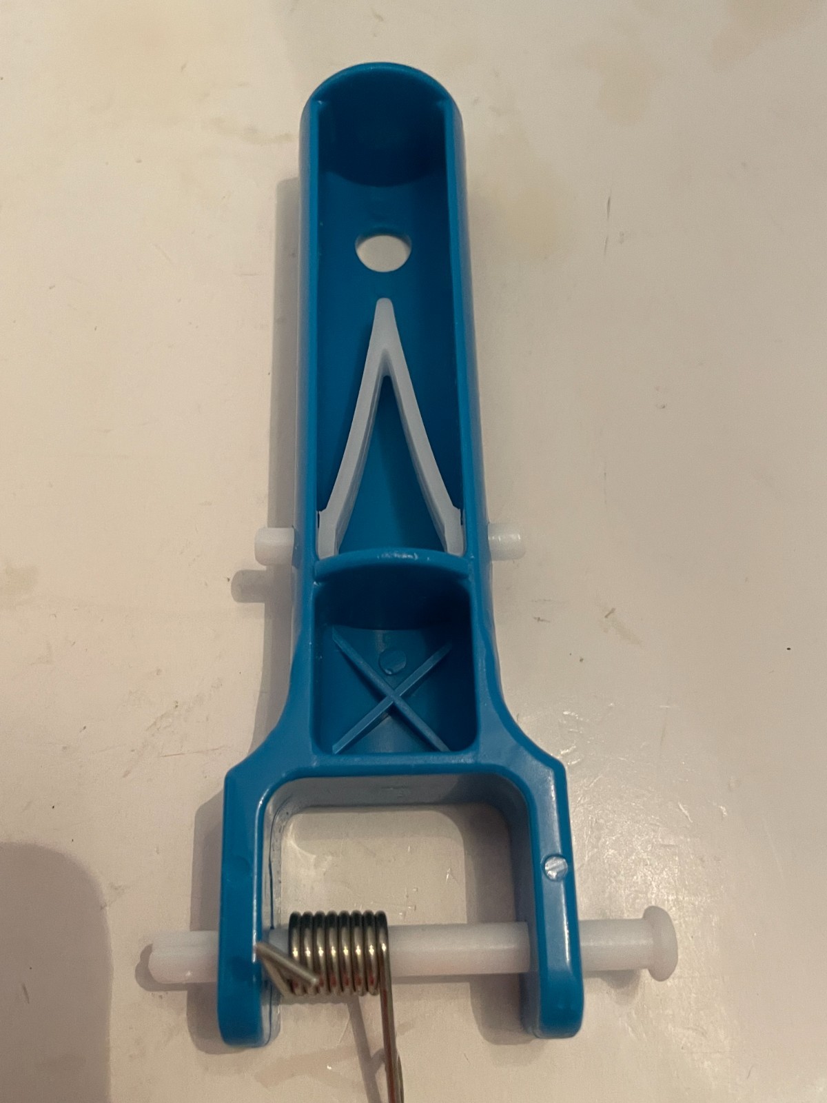 USP Pool Vacuum Brush Head Curved Half Moon Body 10×7&Prime; Swivel Connect VH-709