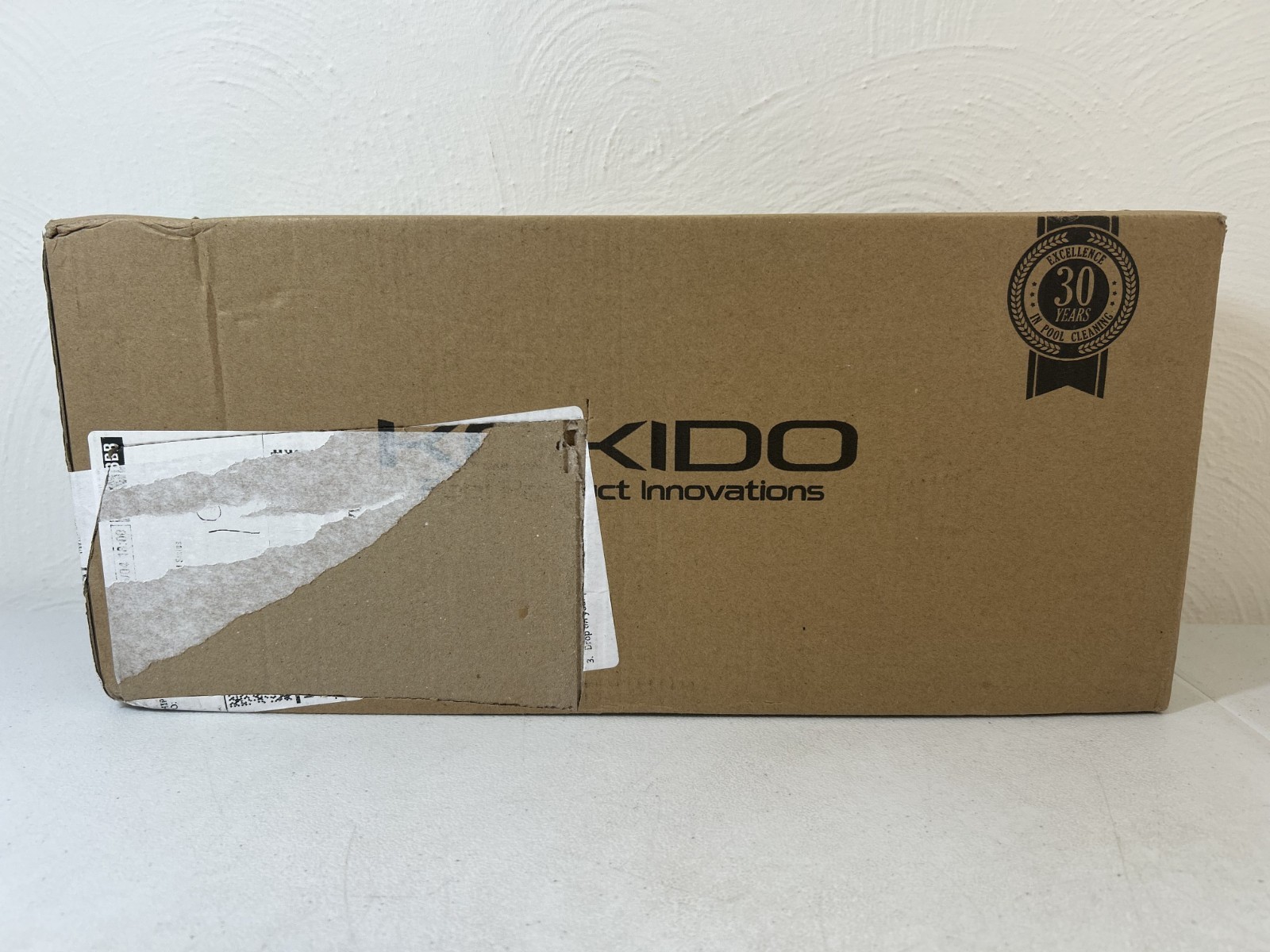 KOKIDO XTROVAC 110 Rechargeable Handheld SWIMMING Pool Vacuum Set Model EV05