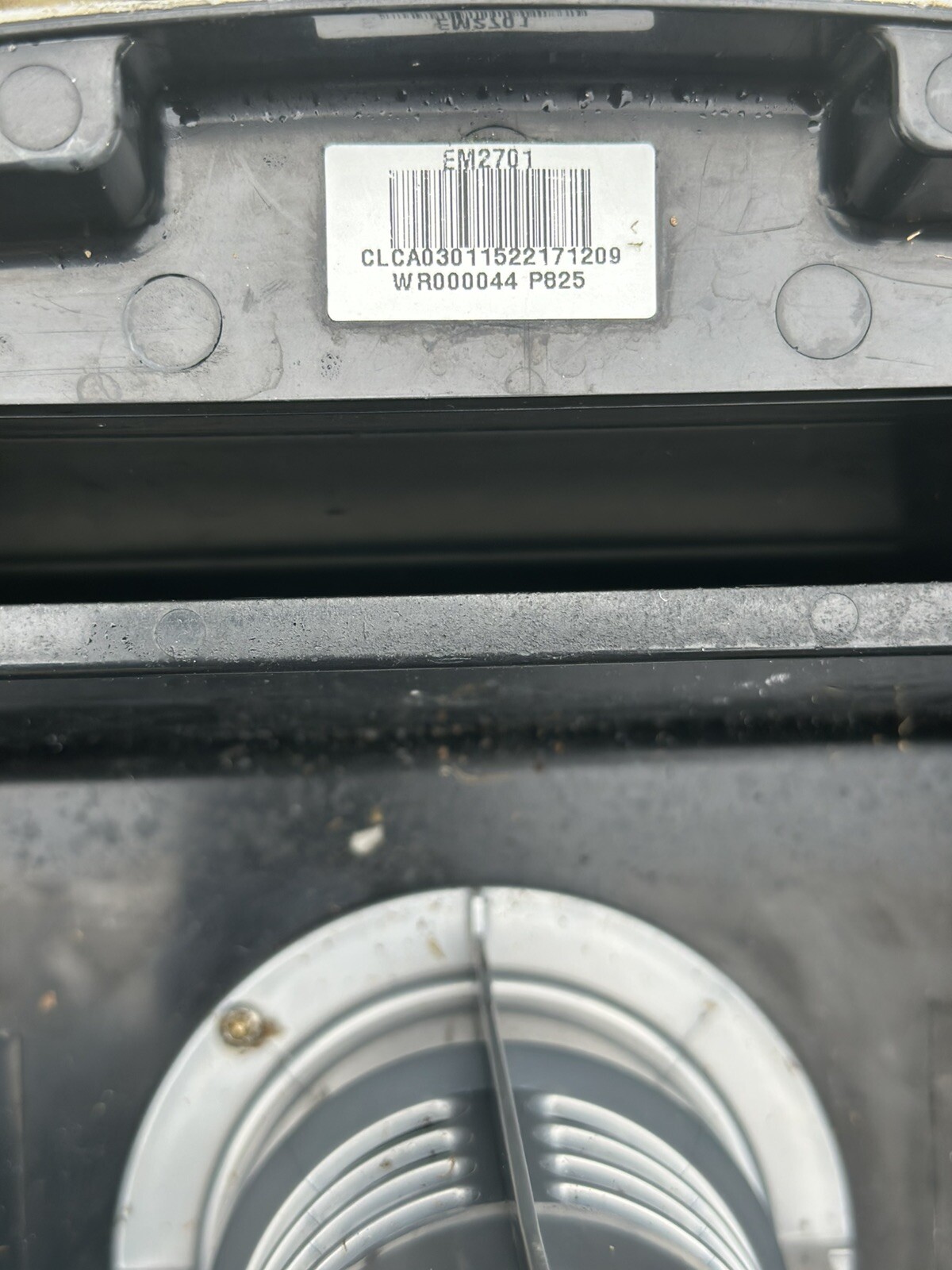 The Polaris Zodiac P825 Robotic Pool Cleaner (WR000044)