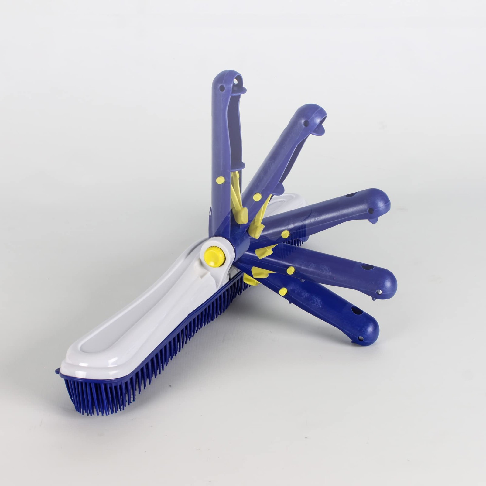 16in Rubber Pool Wall Brush with Adjustable Handle for Easy Cleaning