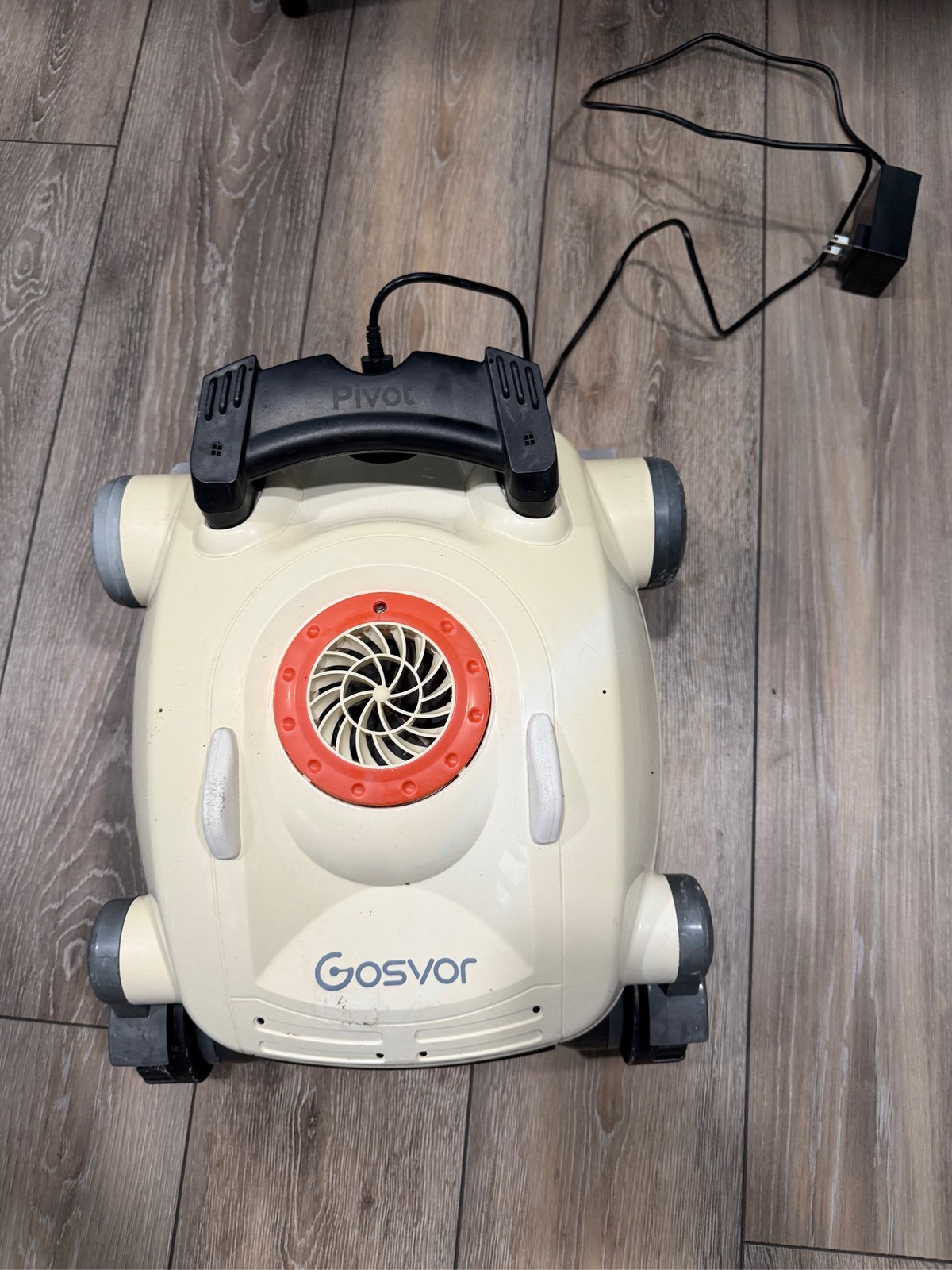 Gosvor Pivot Cordless Robotic Pool Cleaner Automatic Vacuum With Charger
