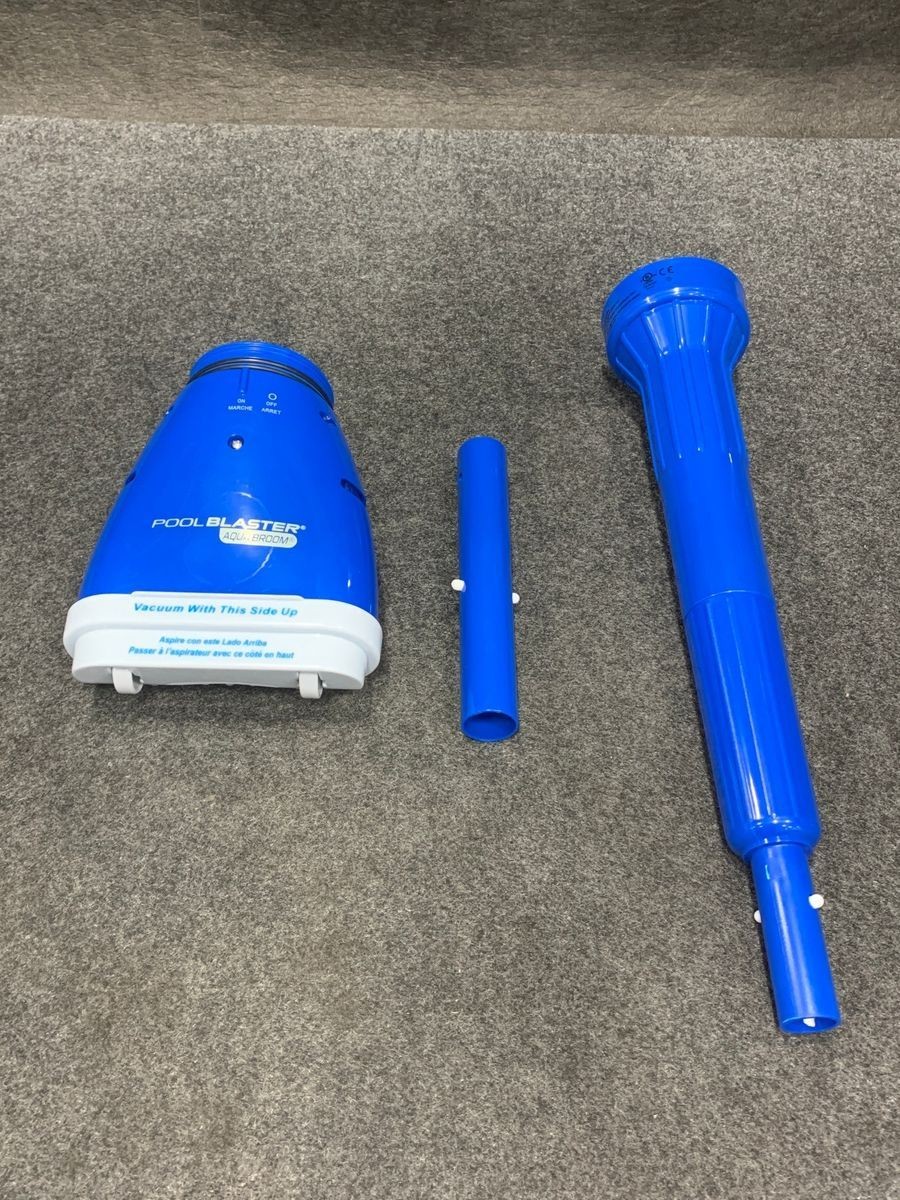 POOL BLASTER Aqua Broom Hot Tub Vacuum Cordless Spa Vacuum