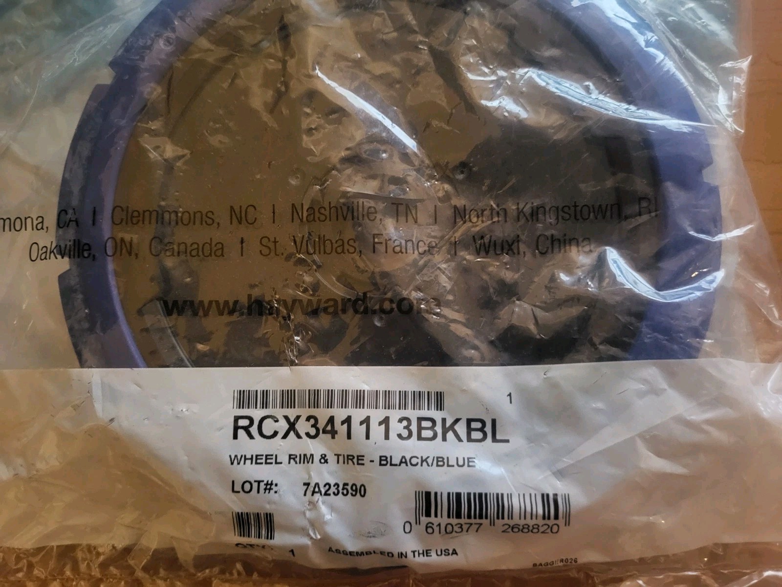 WHEEL RIM & TIRE – BLACK/BLUE (RCX341113BKBL)