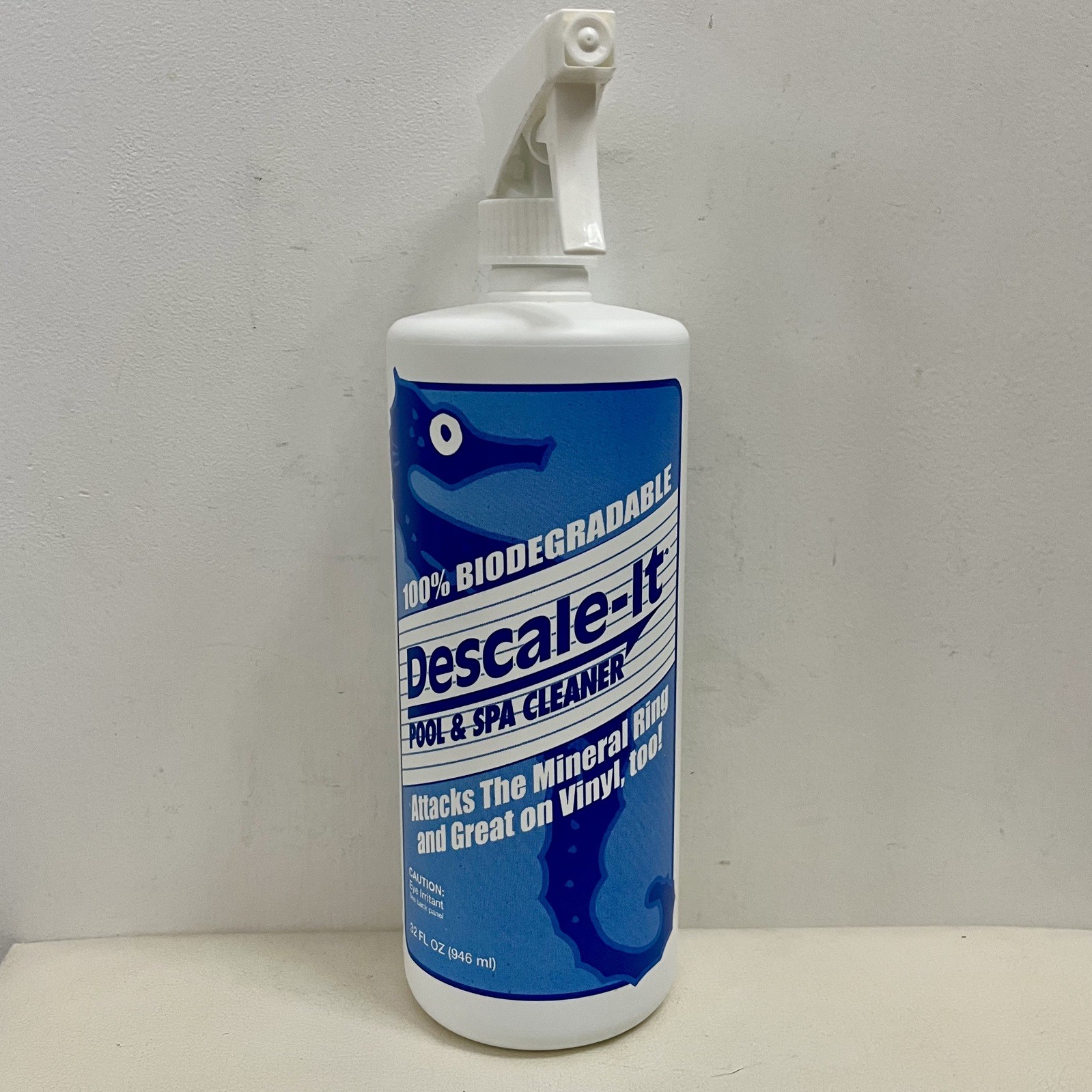 Descale-It Products Descale-It Pool and Spa Cleaner 32oz Leslie&rsquo;s Biodegradable
