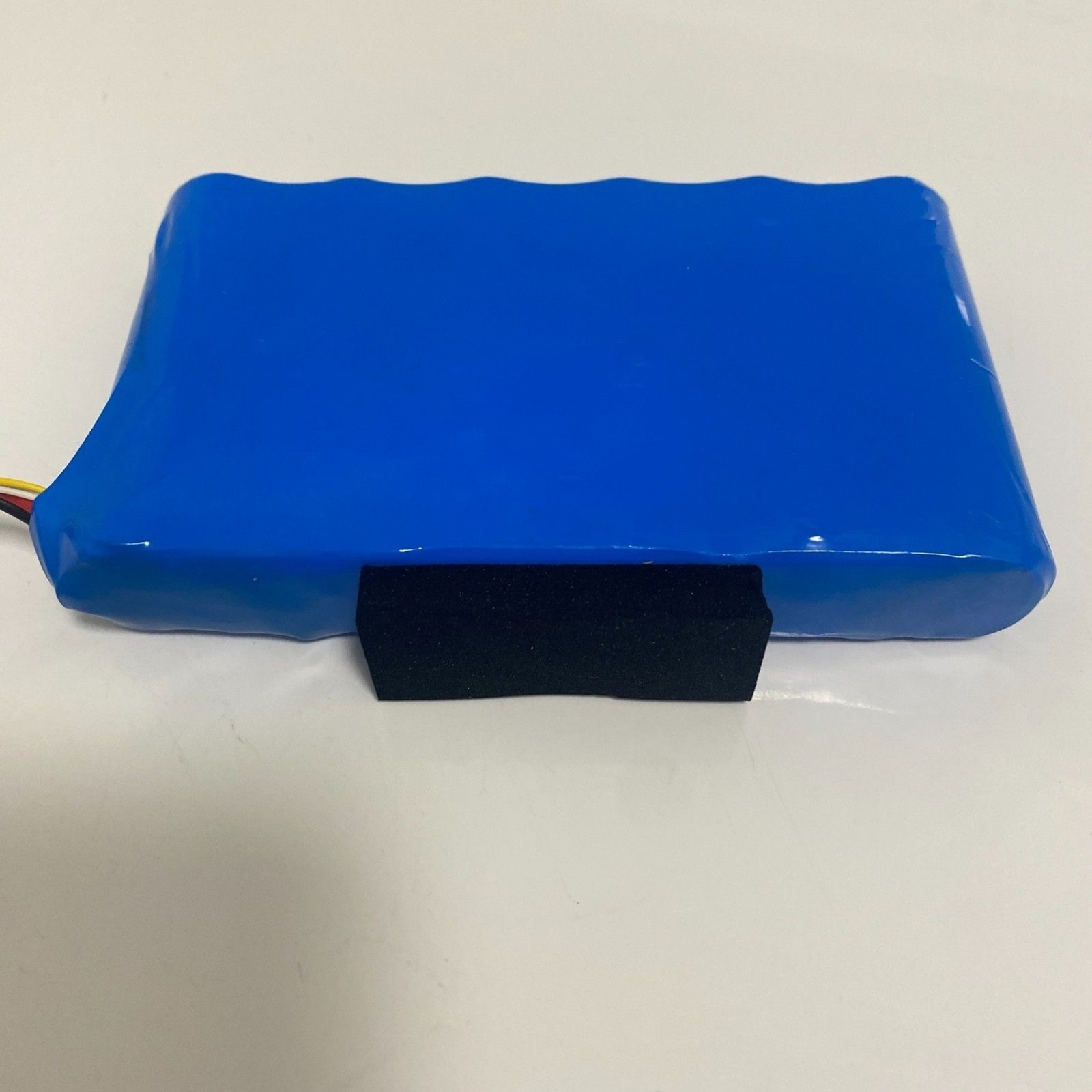 WYBOT C1 – Li-ion Battery Cordless Robotic Pool Cleaner 21.6v