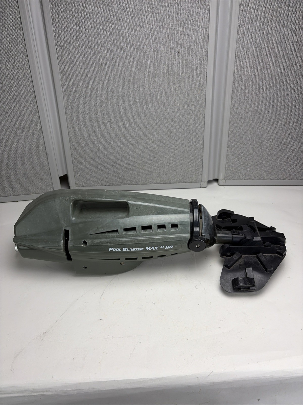 POOL BLASTER Max Cordless Pool Vacuum for Pools Spa 32000HL NO Charger or Filter