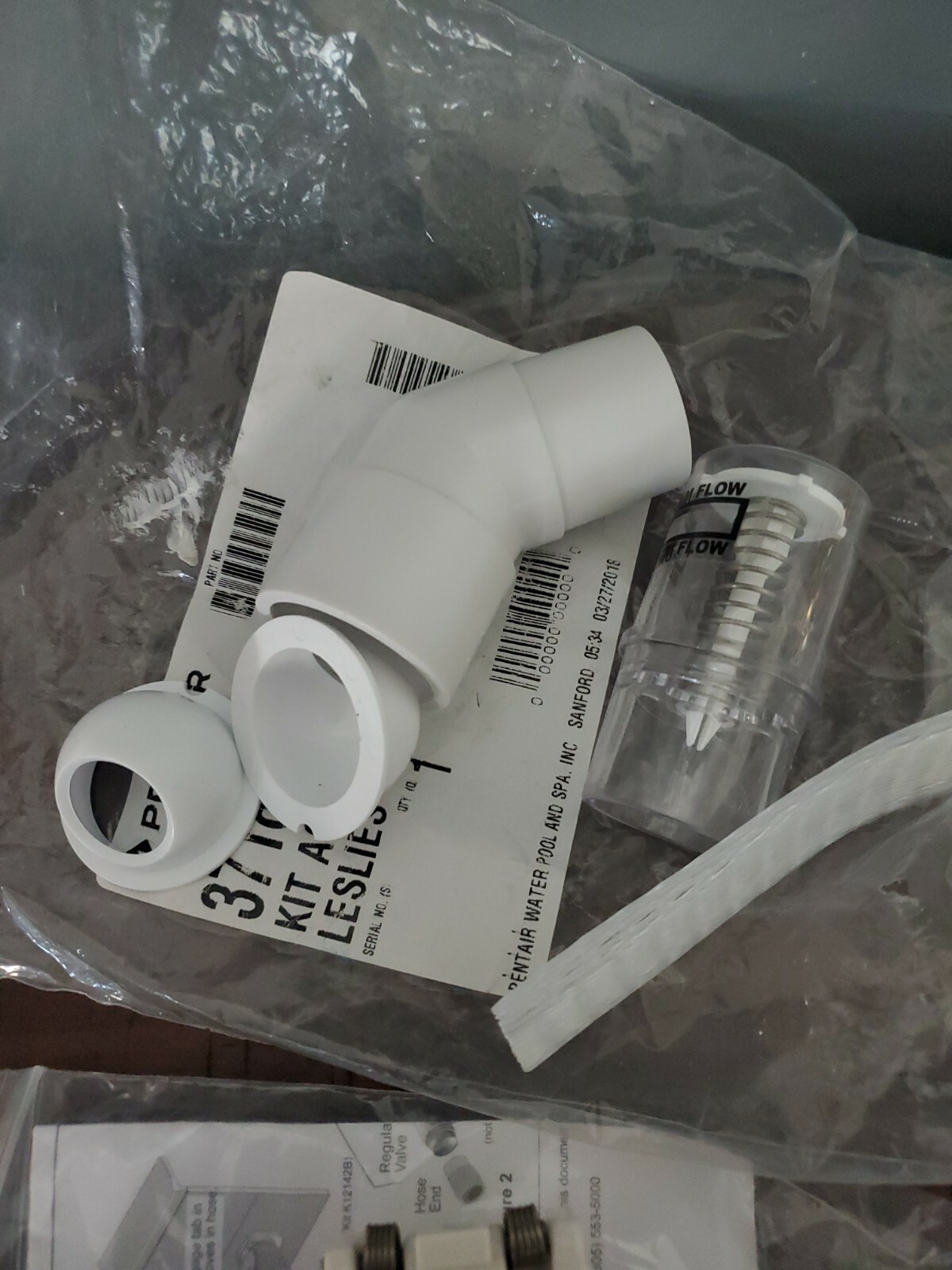 Pentair GW9530 Vac Port Snap-Lock Wall Fitting for Pool or Spa Cleaner + extra