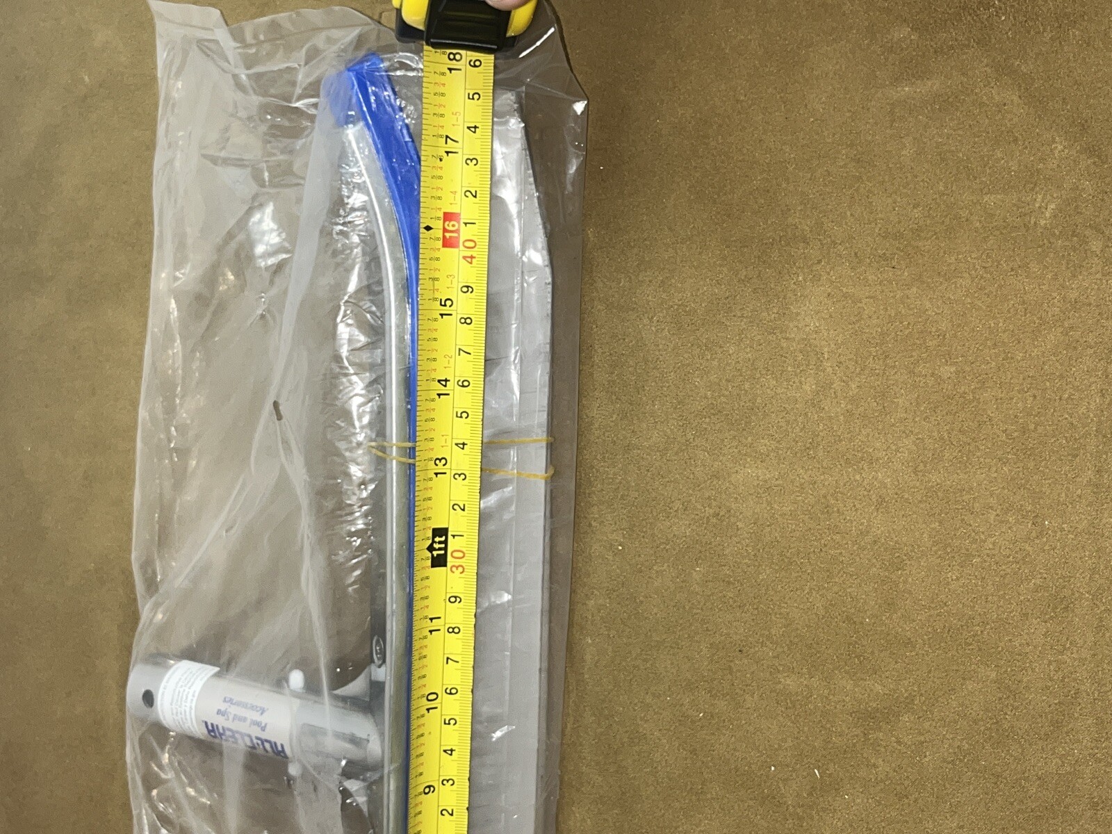 Above / In Ground Swimming 18” Pool Brush Head Cleaning Supplies Lot Of 12 NIB