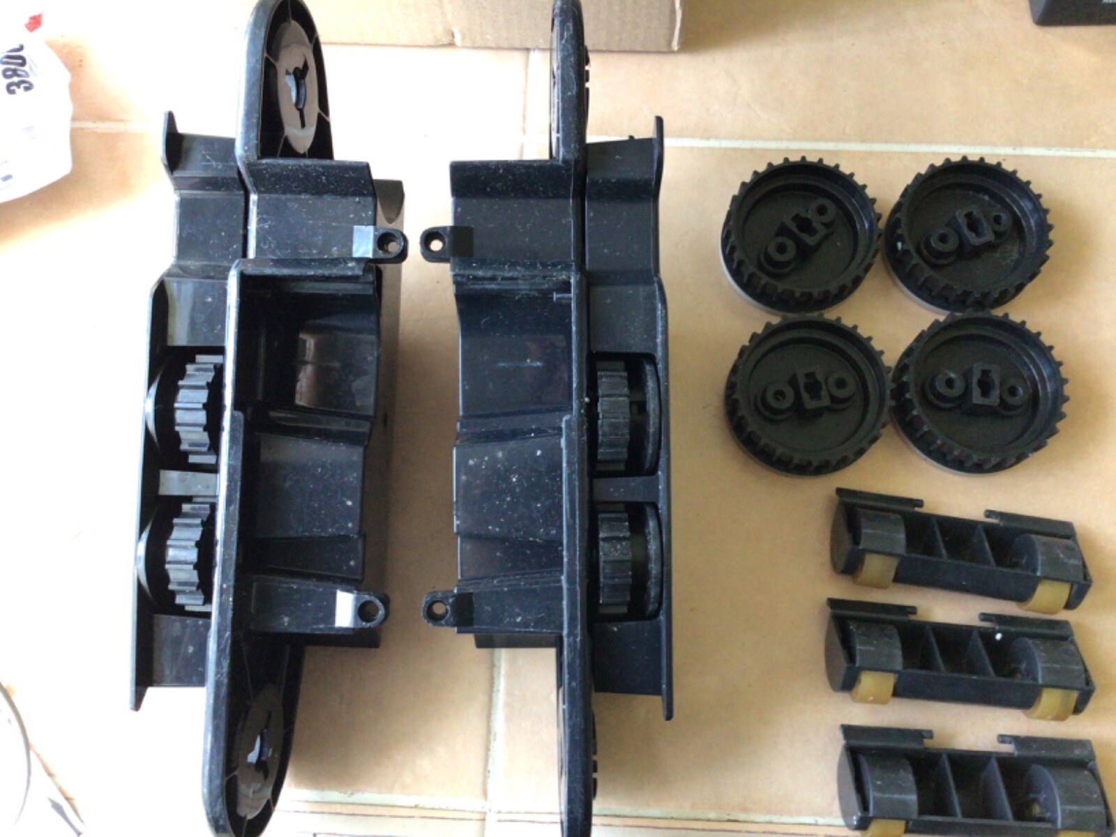 Black pair, robotic 8stream pool cleaner parts