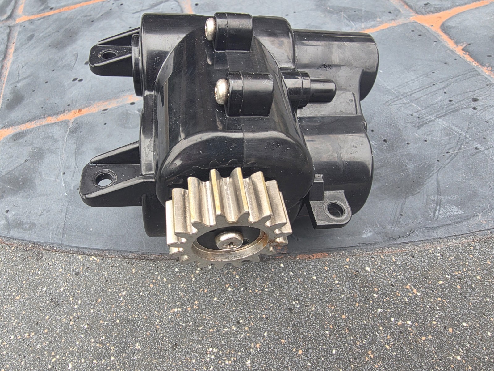 Used with MANY Extras Polaris Quattro P40 Pressure Side Pool Cleaner