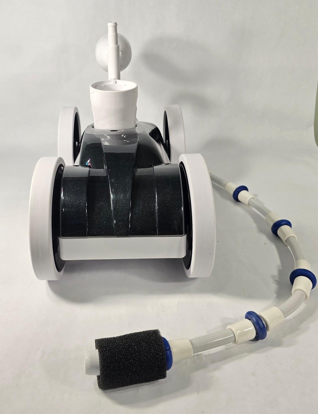MAKHOON MPC2 Pressure Side Inground Pool Cleaner 4 Wheel *Has Some Scratches*