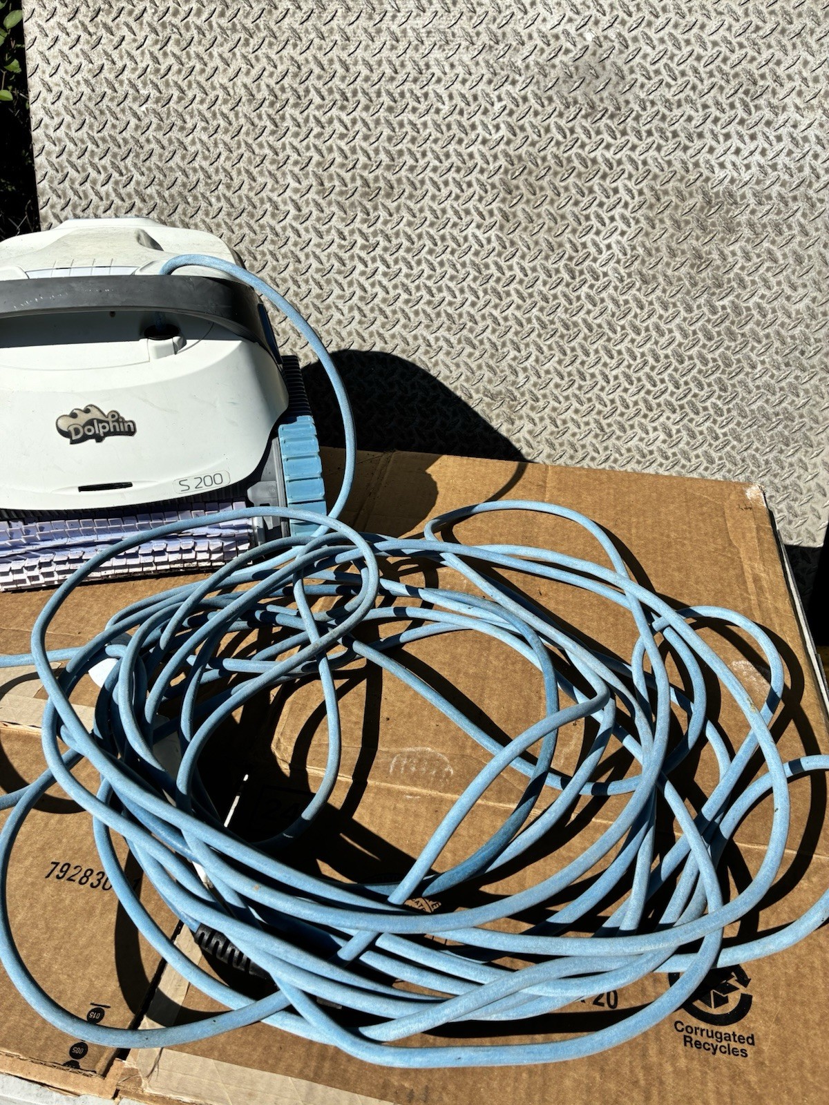 Maytronics Dolphin S200 Robotic Inground Pool Vacuum Tested Works FREE SHIPPING
