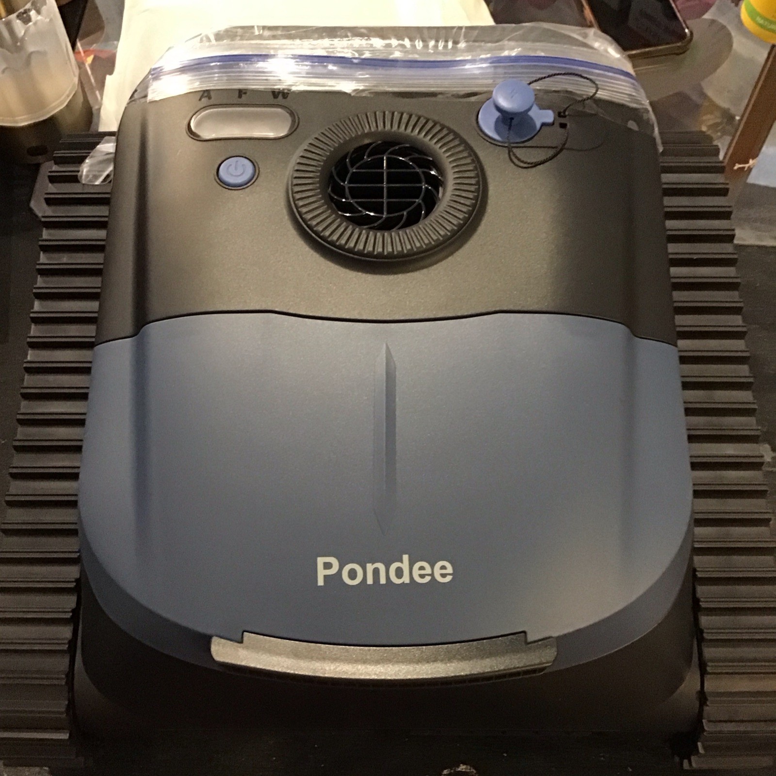 Pondee Atlas Pro Cordless Robotic Pool Cleaner Black Blue with Instructions