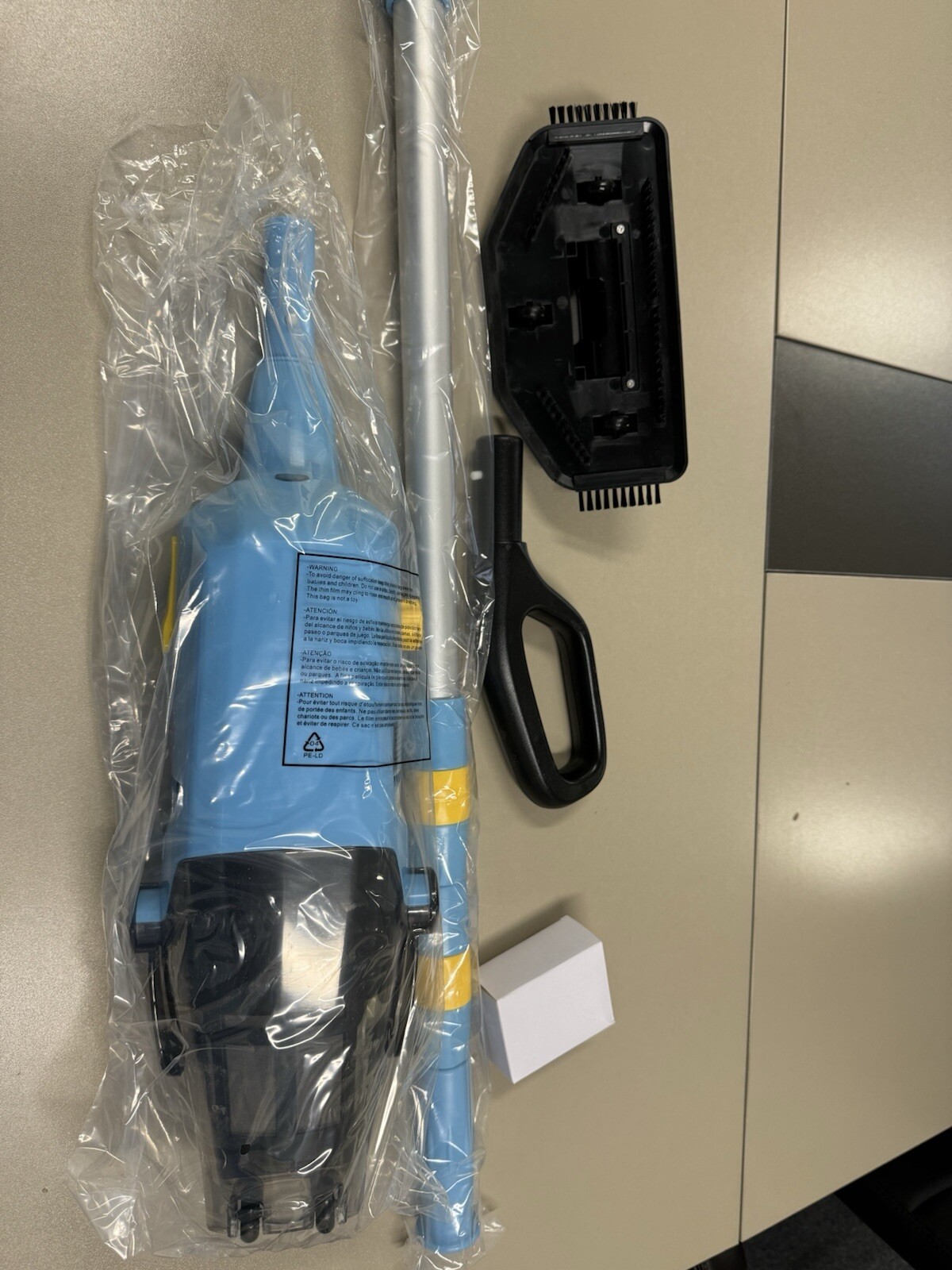 EFURDEN Pool Vacuum for Above Ground Pool, Cordless Handheld Rechargeable.