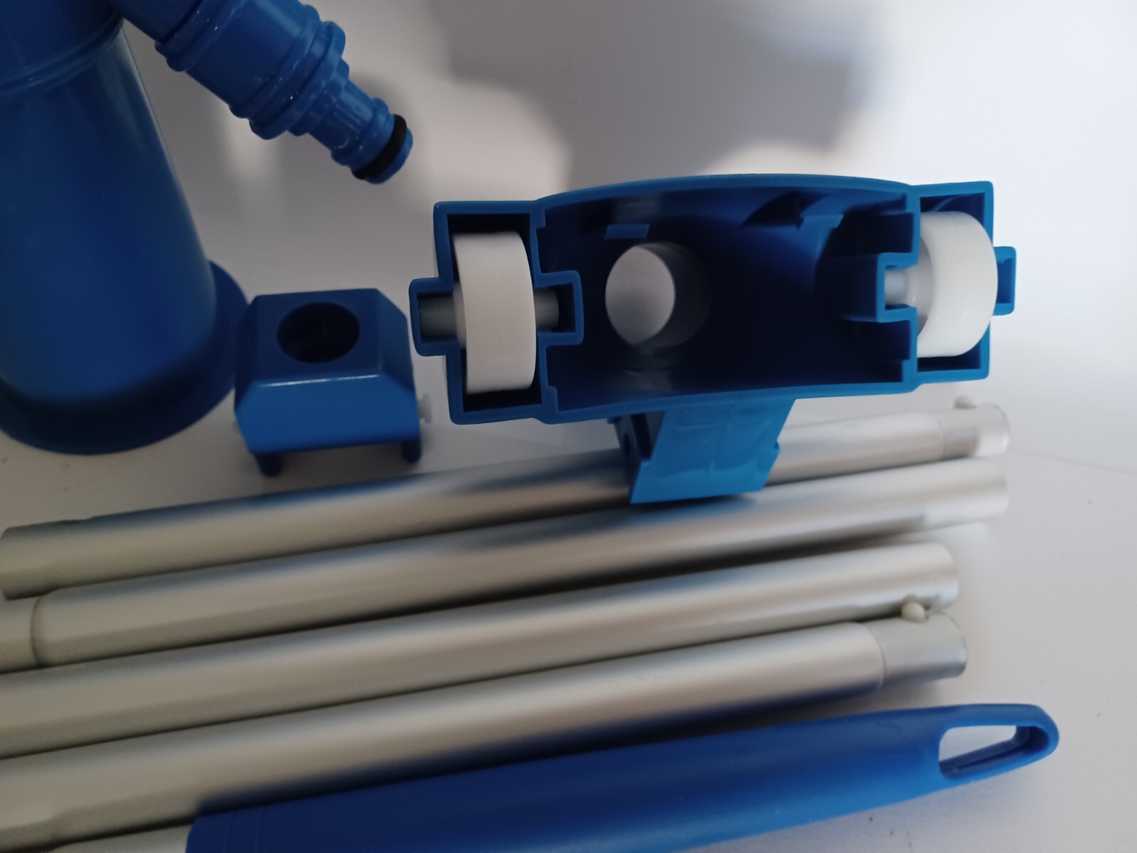 HydroTools by Swimline Mini Venturi Pool & Spa Vacuum