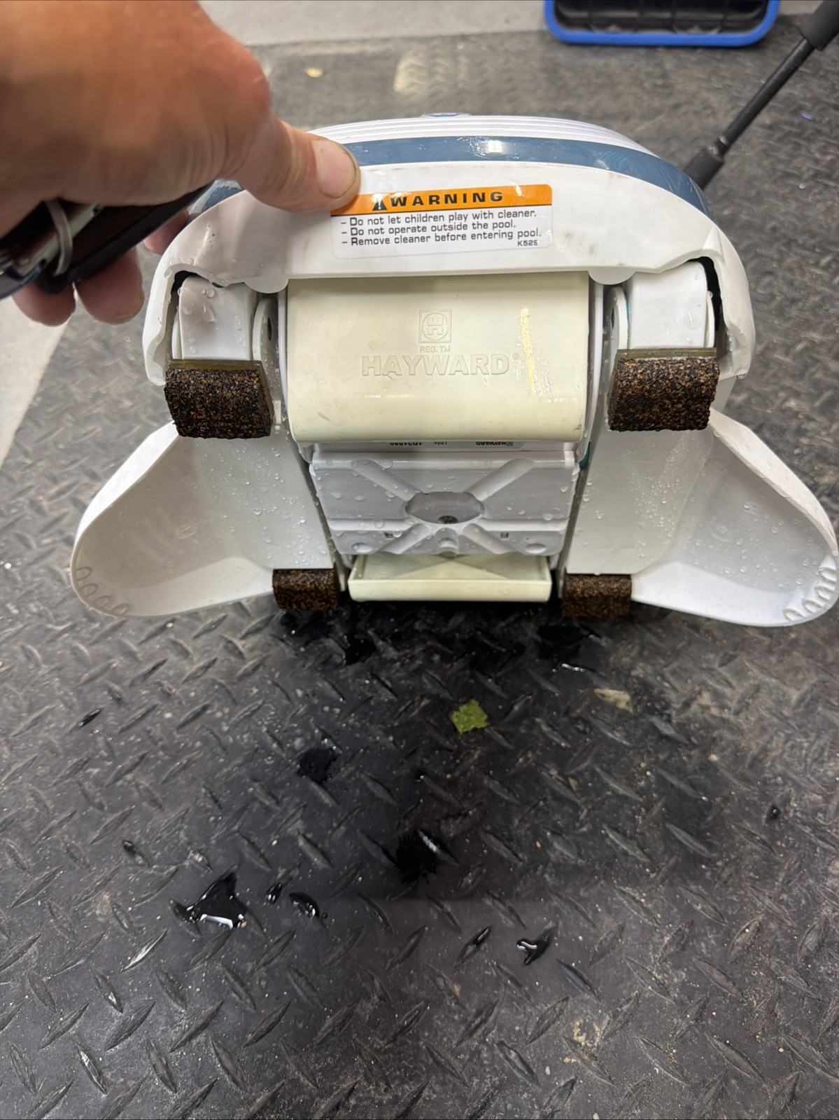 Hayward Pool Vac XL Suction Side Pool Cleaner for Concrete-Gunite W32025ADC