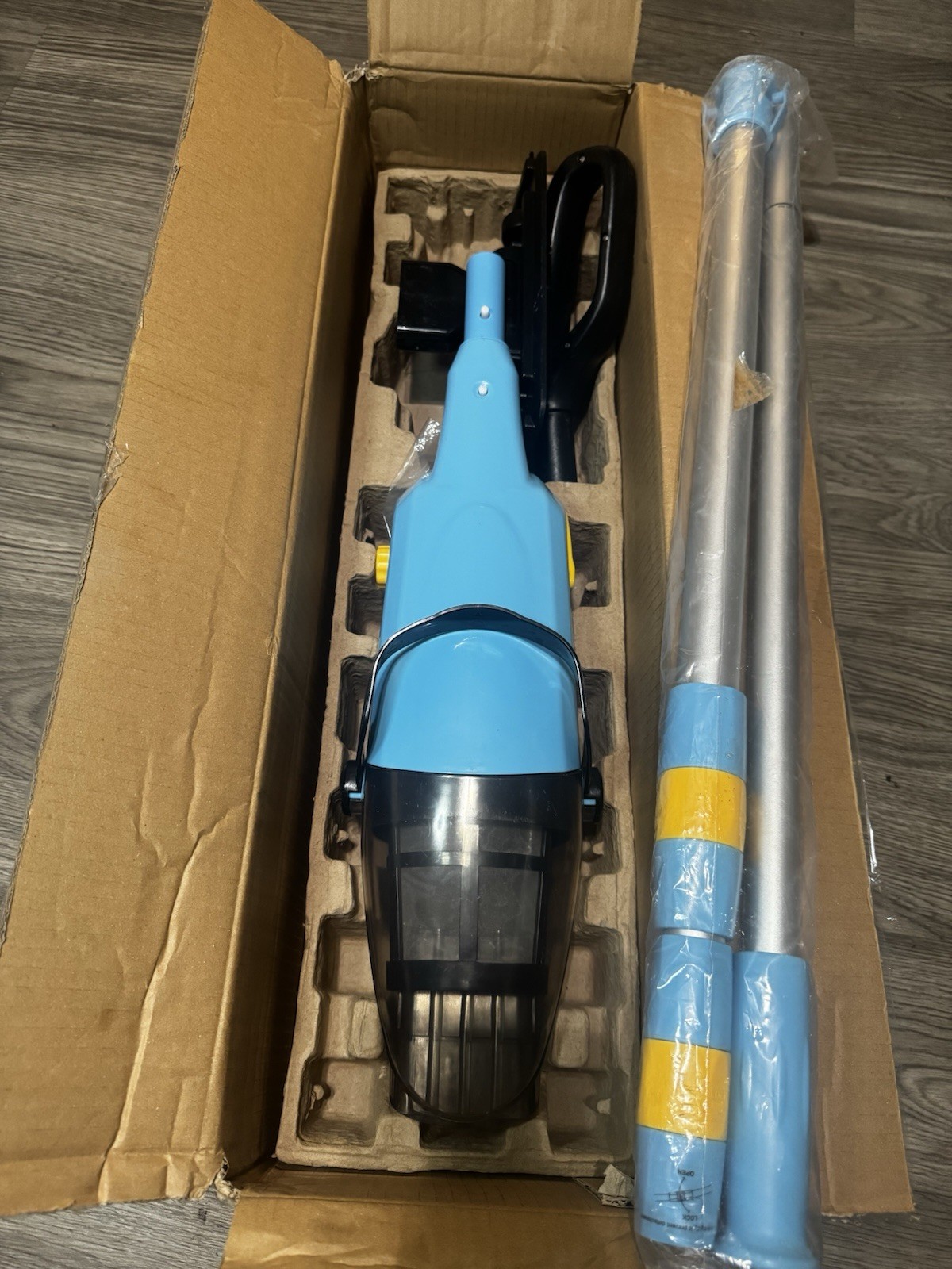 Cordless Pool Vacuum Cleaner for above Ground Pool & in Ground Rechargeable READ