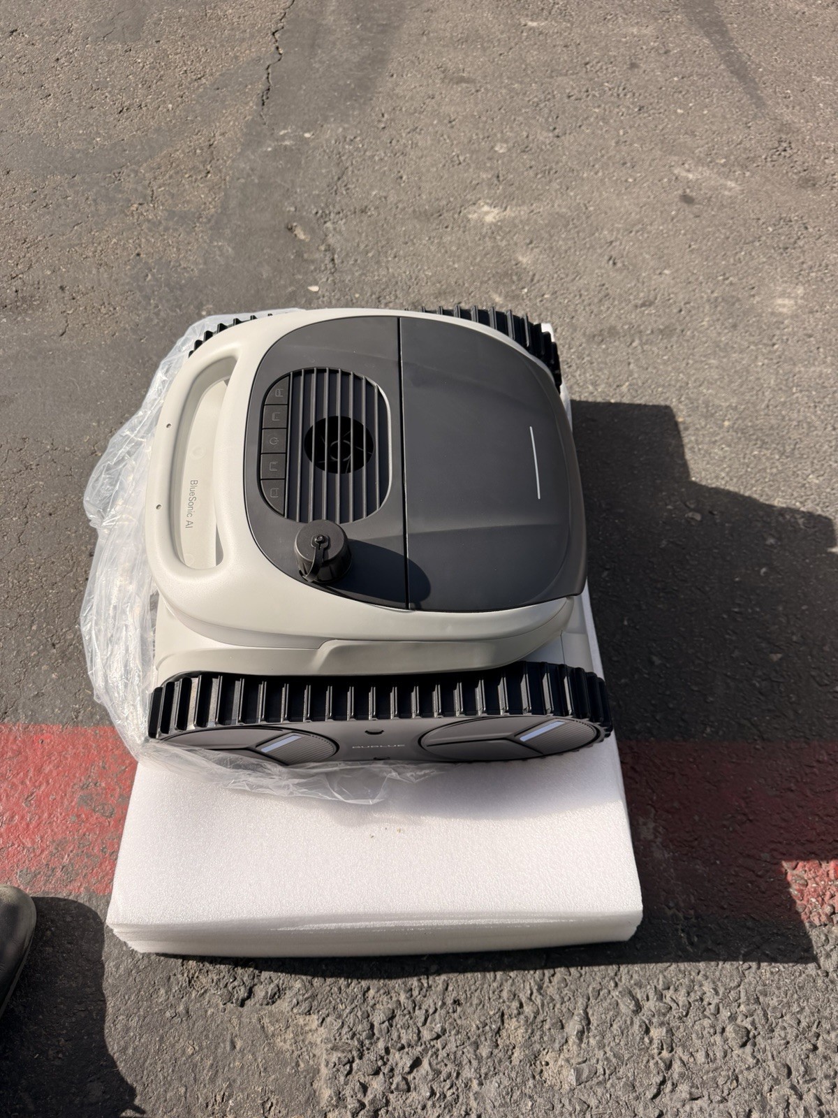 BUBLUE BuHybrid L6 Robotic Pool Cleaner Corded & Cordless WiFi App Wall Climbing