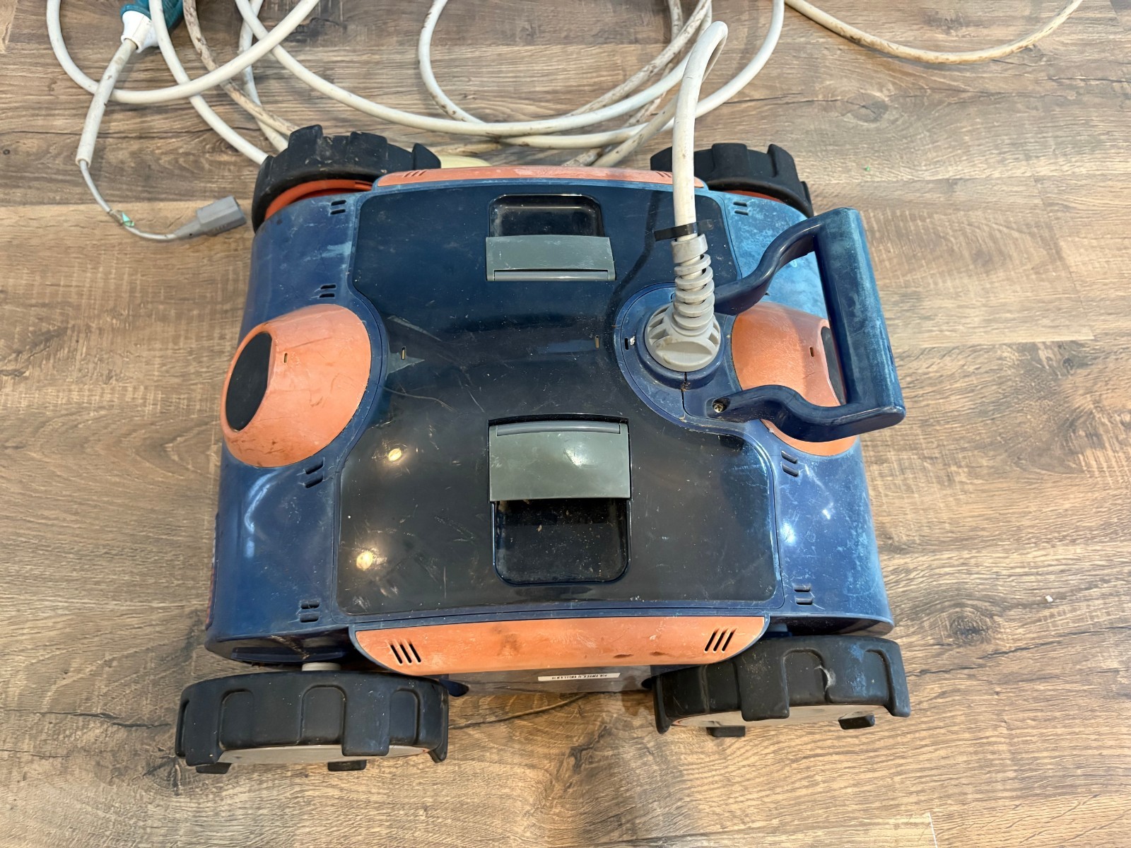 Aquabot MRT1000 Pool Cleaner FOR PARTS REPAIRS UNTESTED