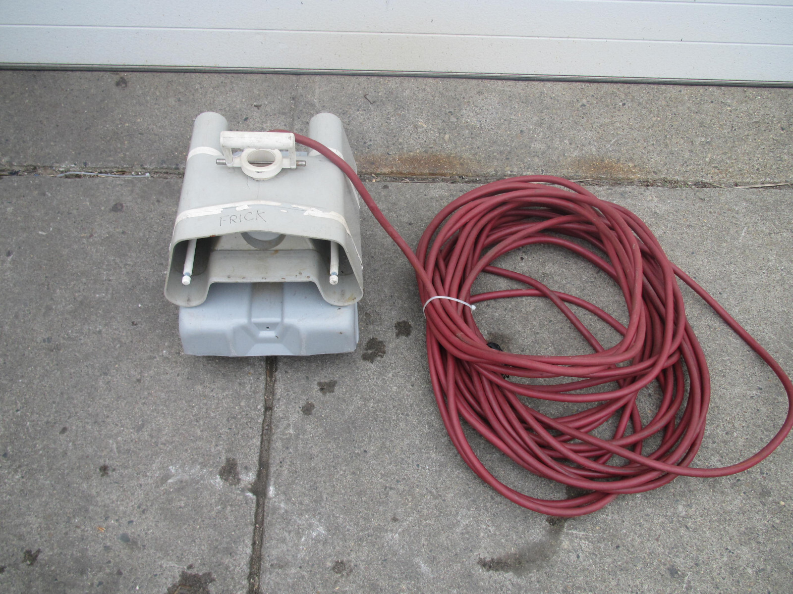 Aqua Vac Aqua Prince Automatic Self Propelled Industrial Pool Cleaner