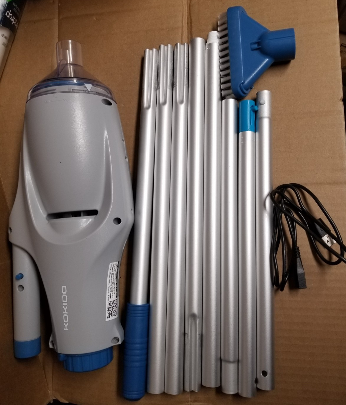 KOKIDO XTROVAC 110 Rechargeable Handheld SWIMMING Pool Vacuum Set Model EV05