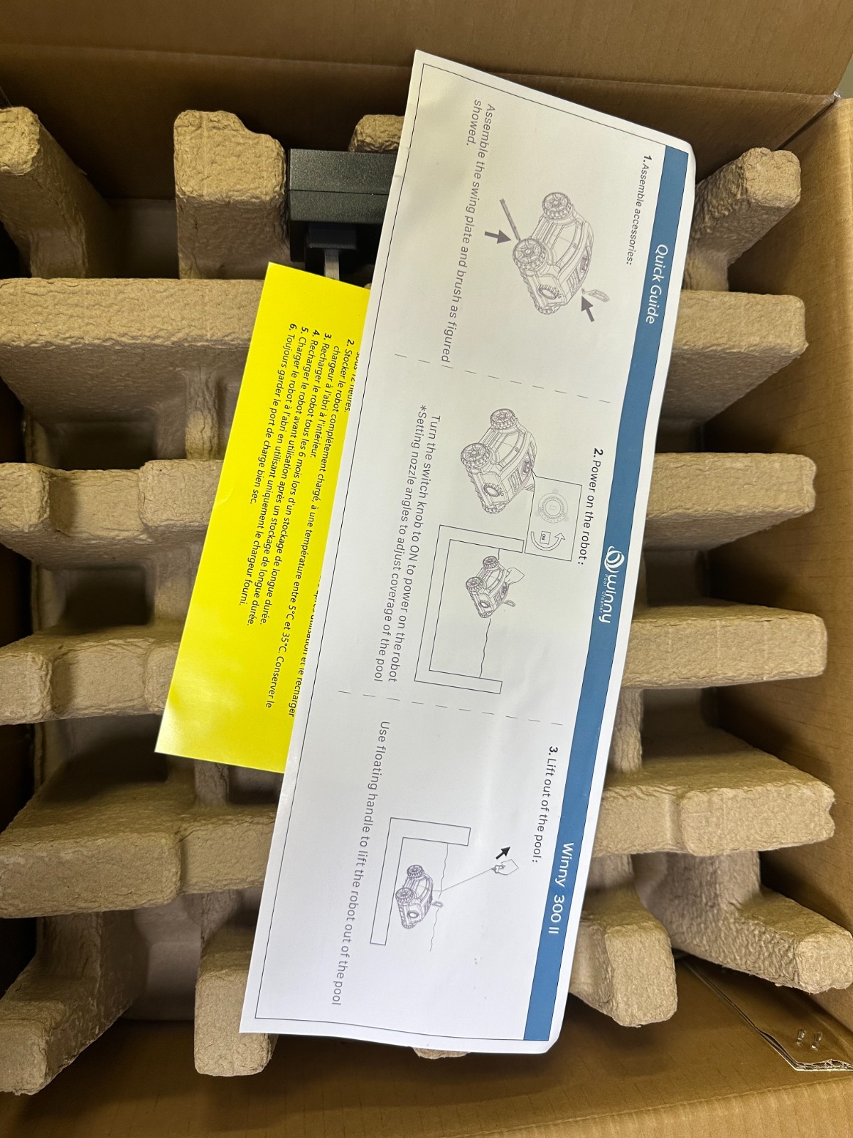 Cordless Robotic Pool Cleaner Winny 300 II