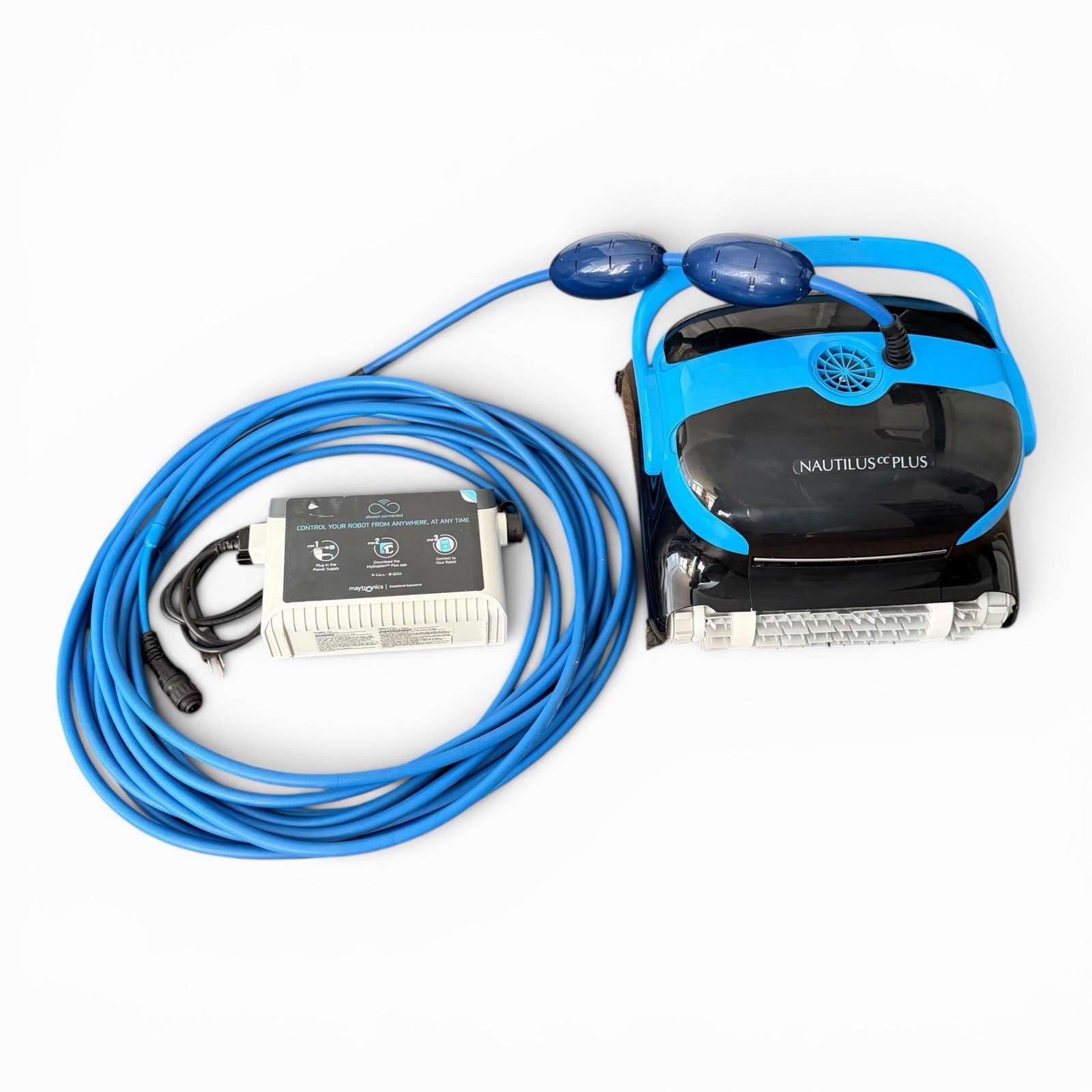Dolphin Nautilus CC Plus Robotic Pool Cleaner Wifi