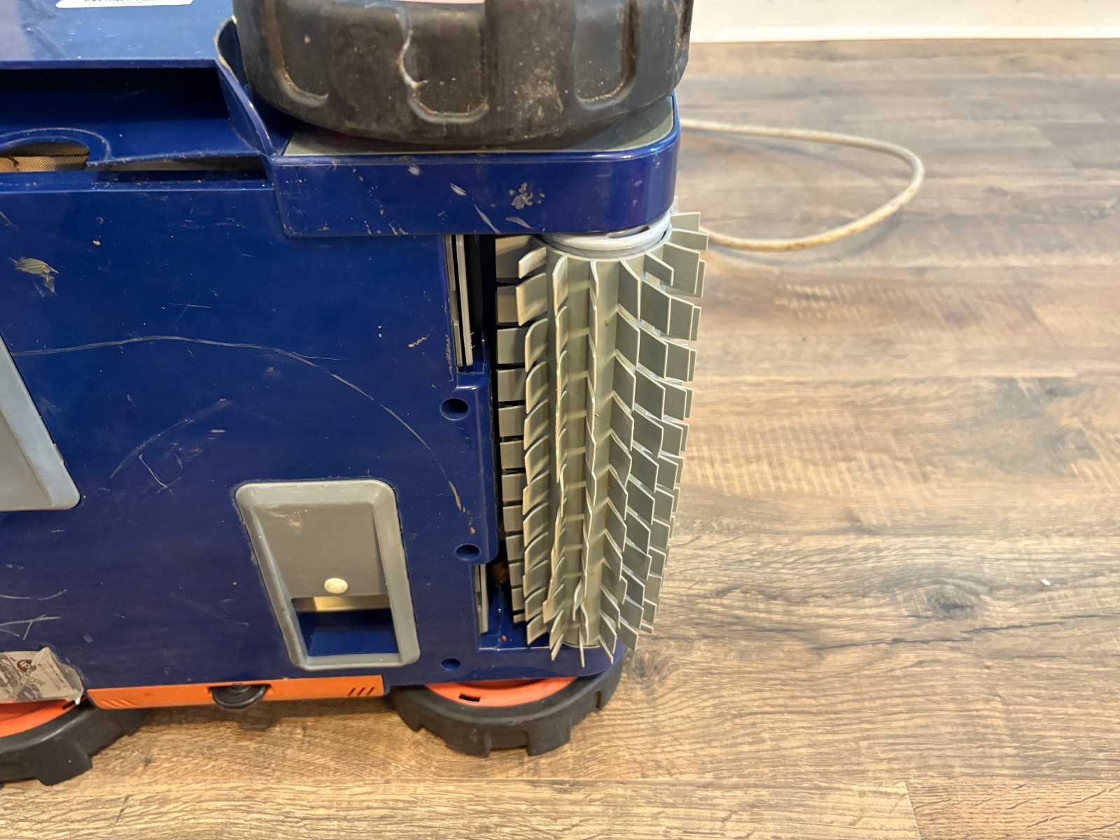 Aquabot MRT1000 Pool Cleaner FOR PARTS REPAIRS UNTESTED