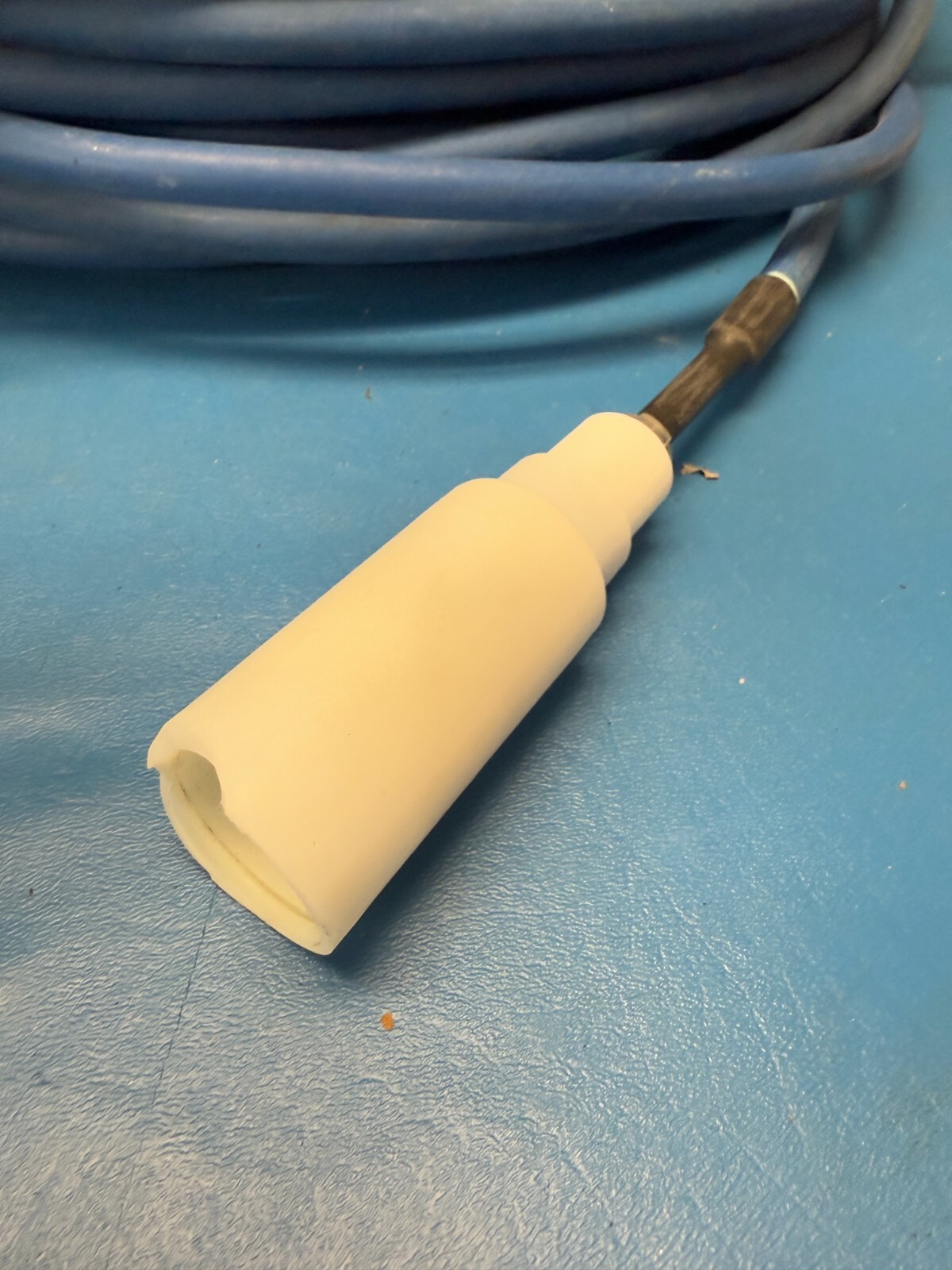 Hayward W3RCH411CU The Pool Cleaner R100 In-Ground Robotic Pool Cleaner