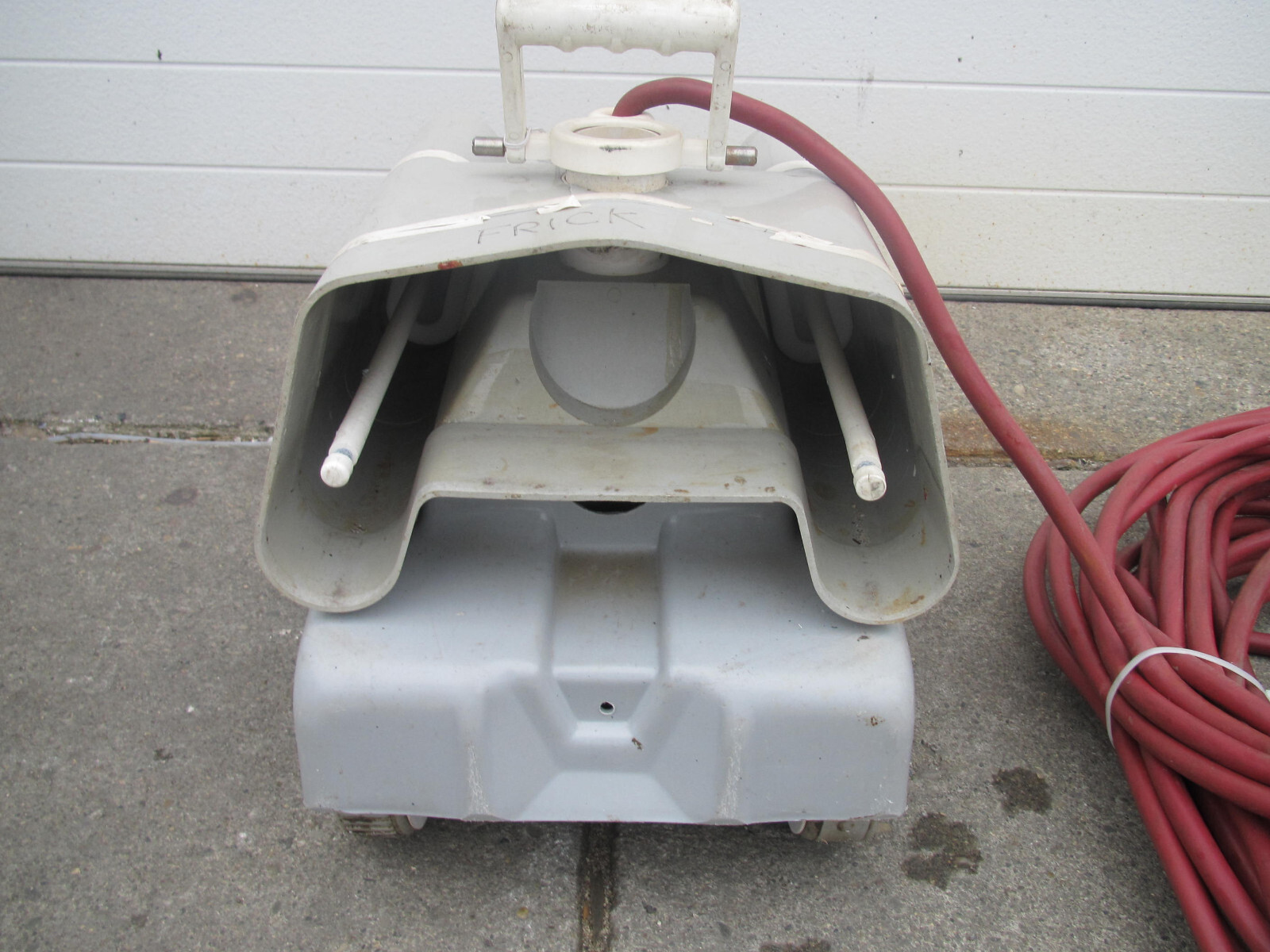 Aqua Vac Aqua Prince Automatic Self Propelled Industrial Pool Cleaner