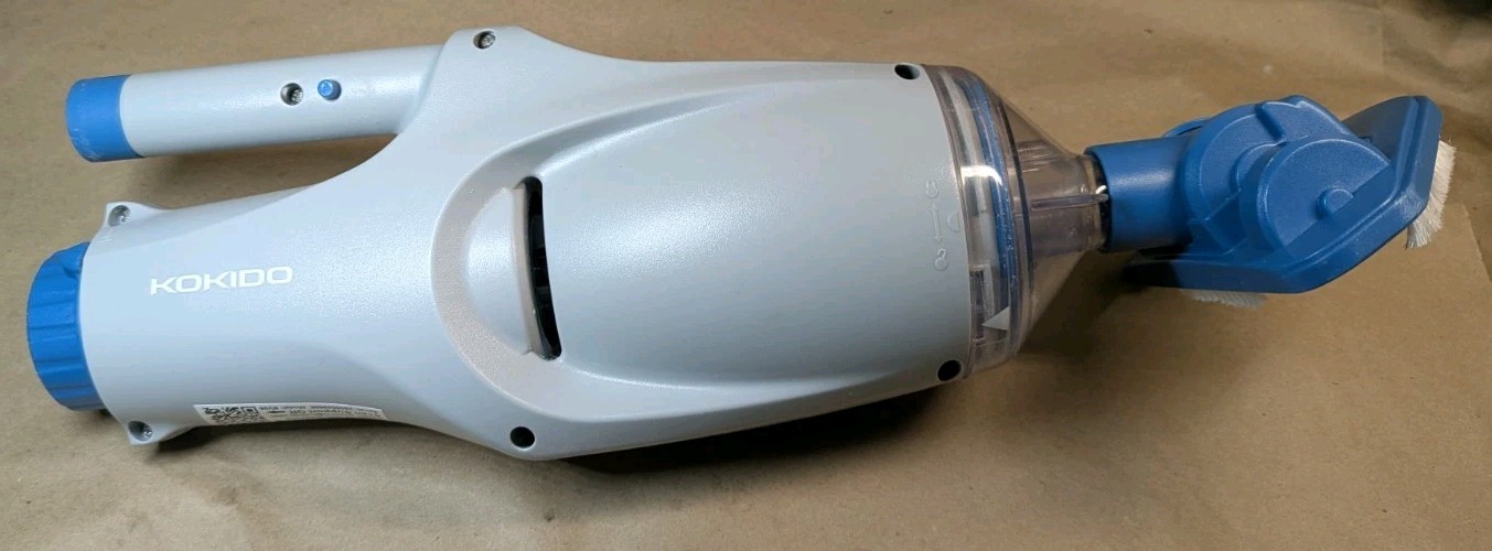 Kokido Xtrovac 110 model EV05 Swimming Pools UNTESTED FOR PARTS SEE PICTURES
