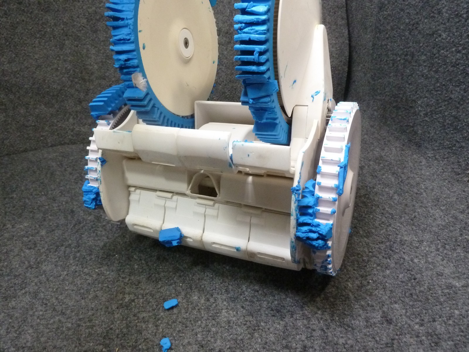 Hayward The Pool Cleaner 4 Wheel Suction Cleaner – As Is