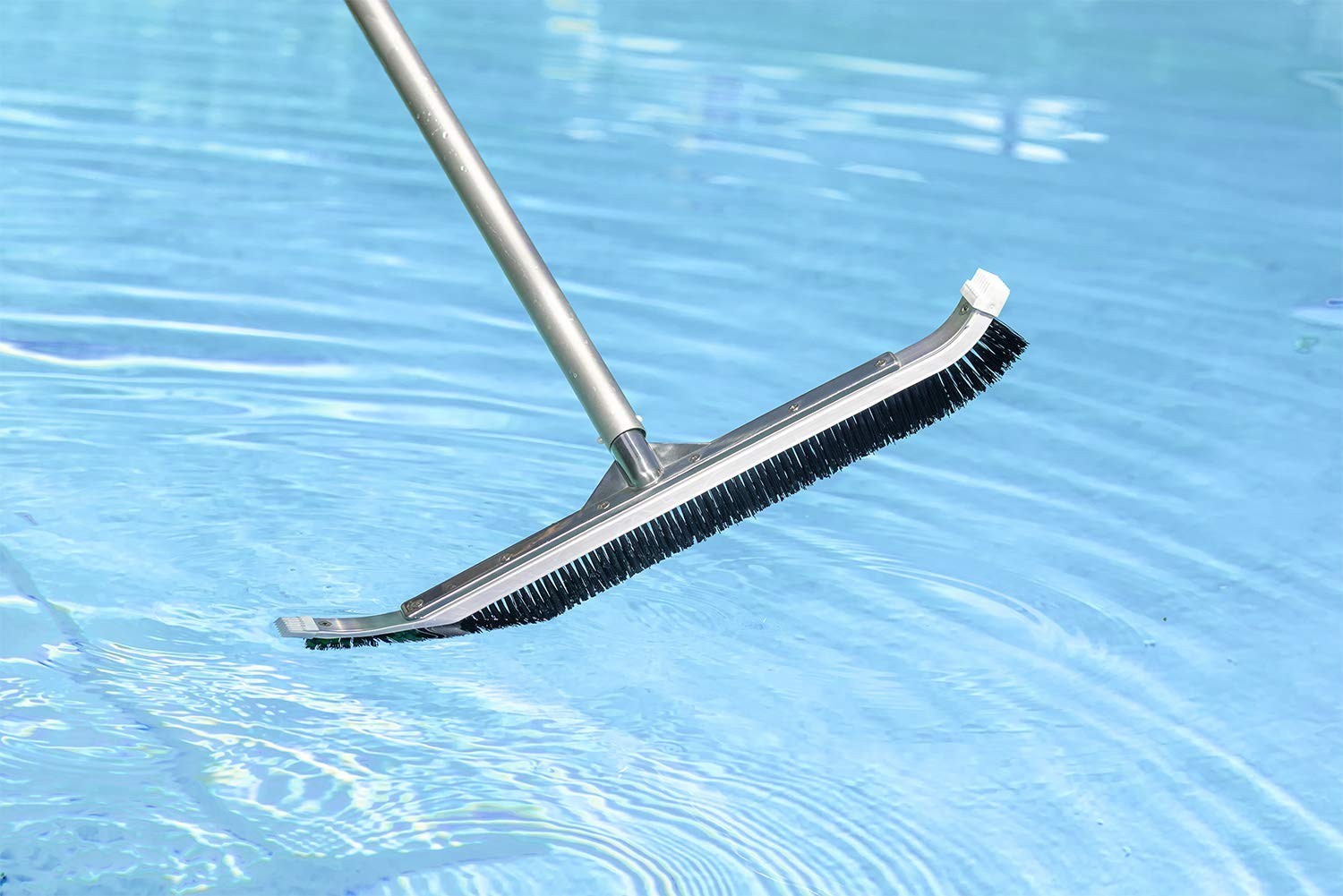 24&Prime; Aluminum Back Brush for Pool Cleaning – Heavy Duty, Commercial Grade Tool