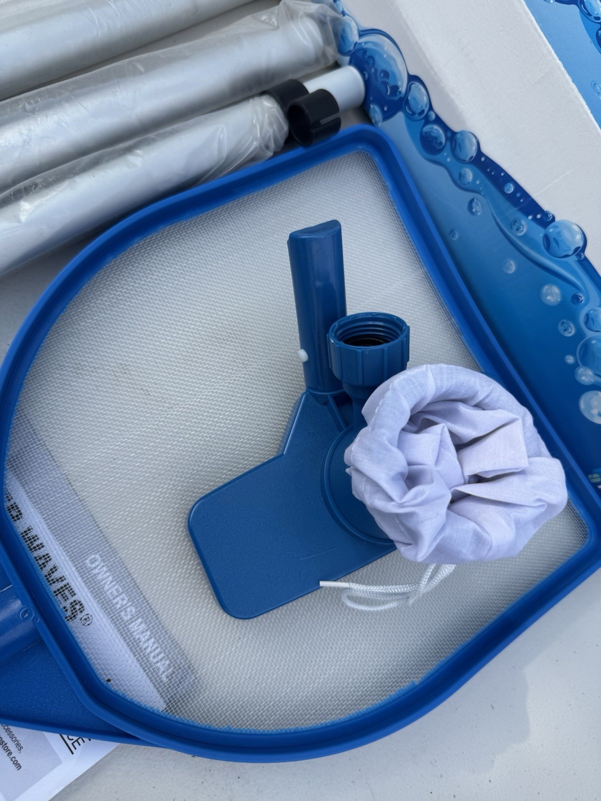 Summer Waves Pool Cleaning Kit Vacuum ,Skimmer, Telescope Pole! Open Box