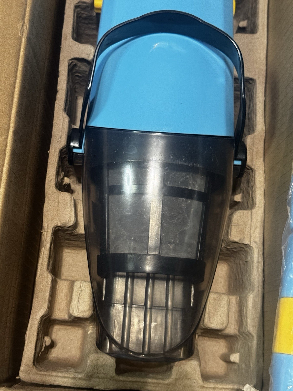 Cordless Pool Vacuum Cleaner for above Ground Pool & in Ground Rechargeable READ
