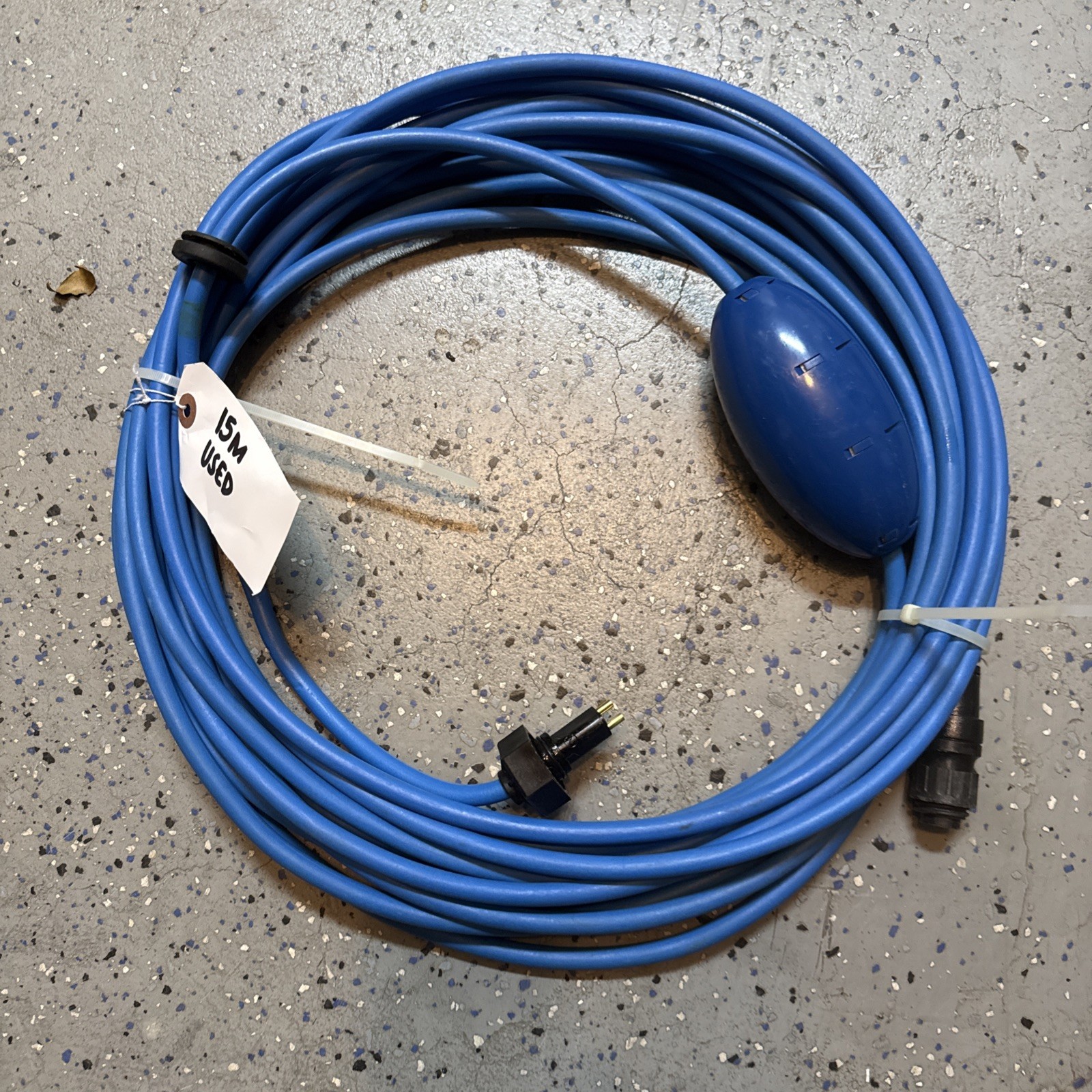 Genuine Maytronics Dolphin CABLE 50 ft 15M 2-WIRE W/ FLOAT 9995884 Gently Used